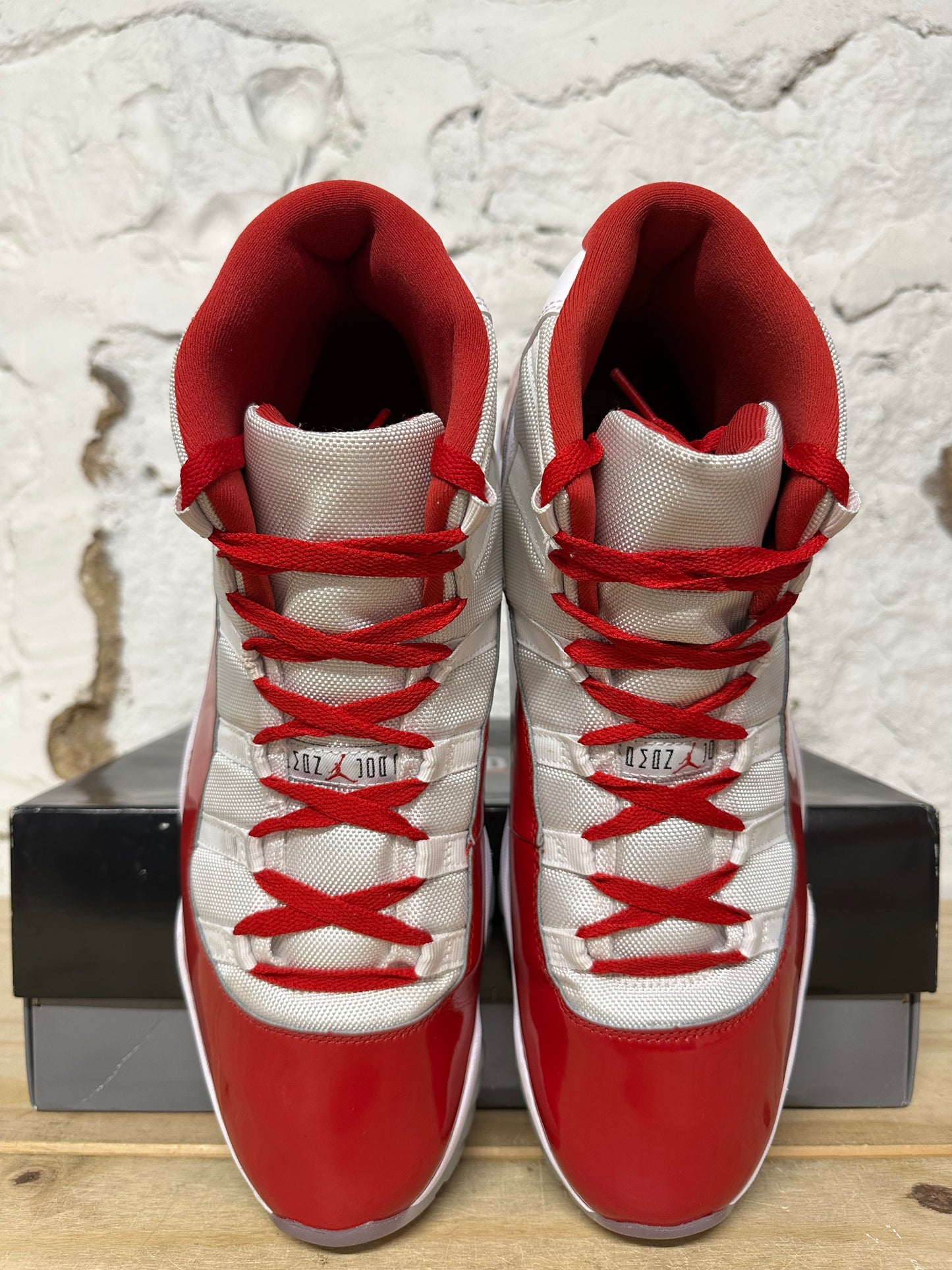 Air Jordan 11 High Cherry Sz 14