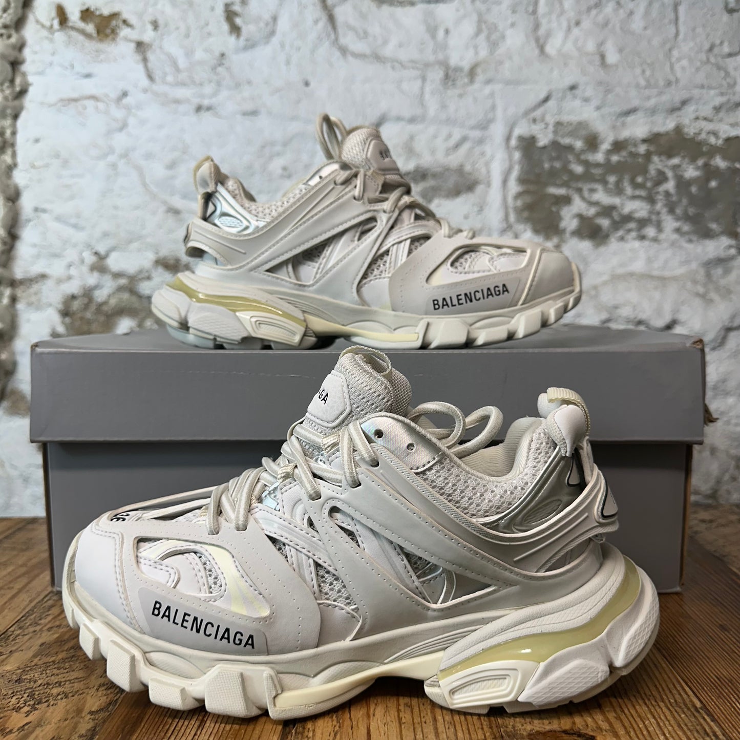 Balenciaga Track Runner Triple White Sneaker Sz 4.5 (36)
