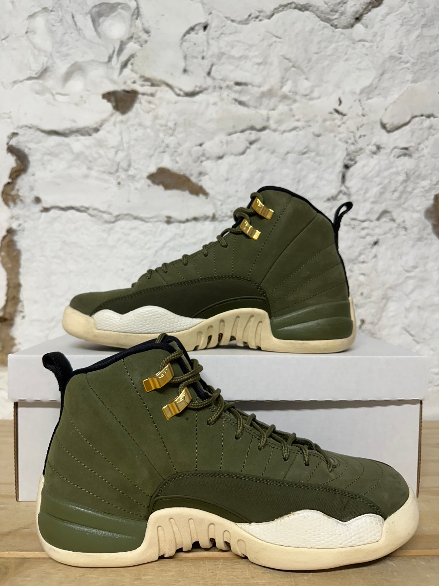 Air Jordan 12 Chris Paul Class Of 2003 Sz 6.5Y