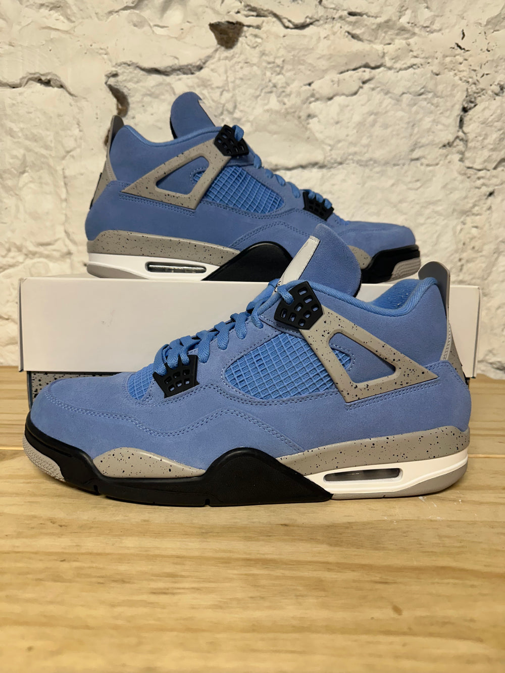Air Jordan 4 University Blue Sz 13