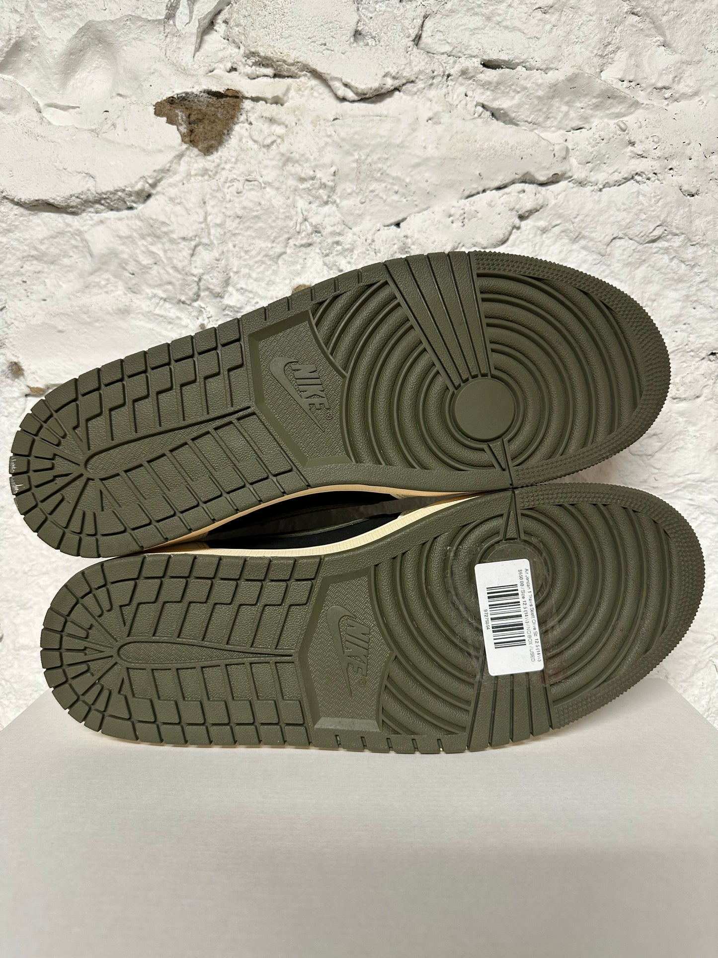 Air Jordan 1 Low Travis Scott Olive Sz 12.5 (14W)