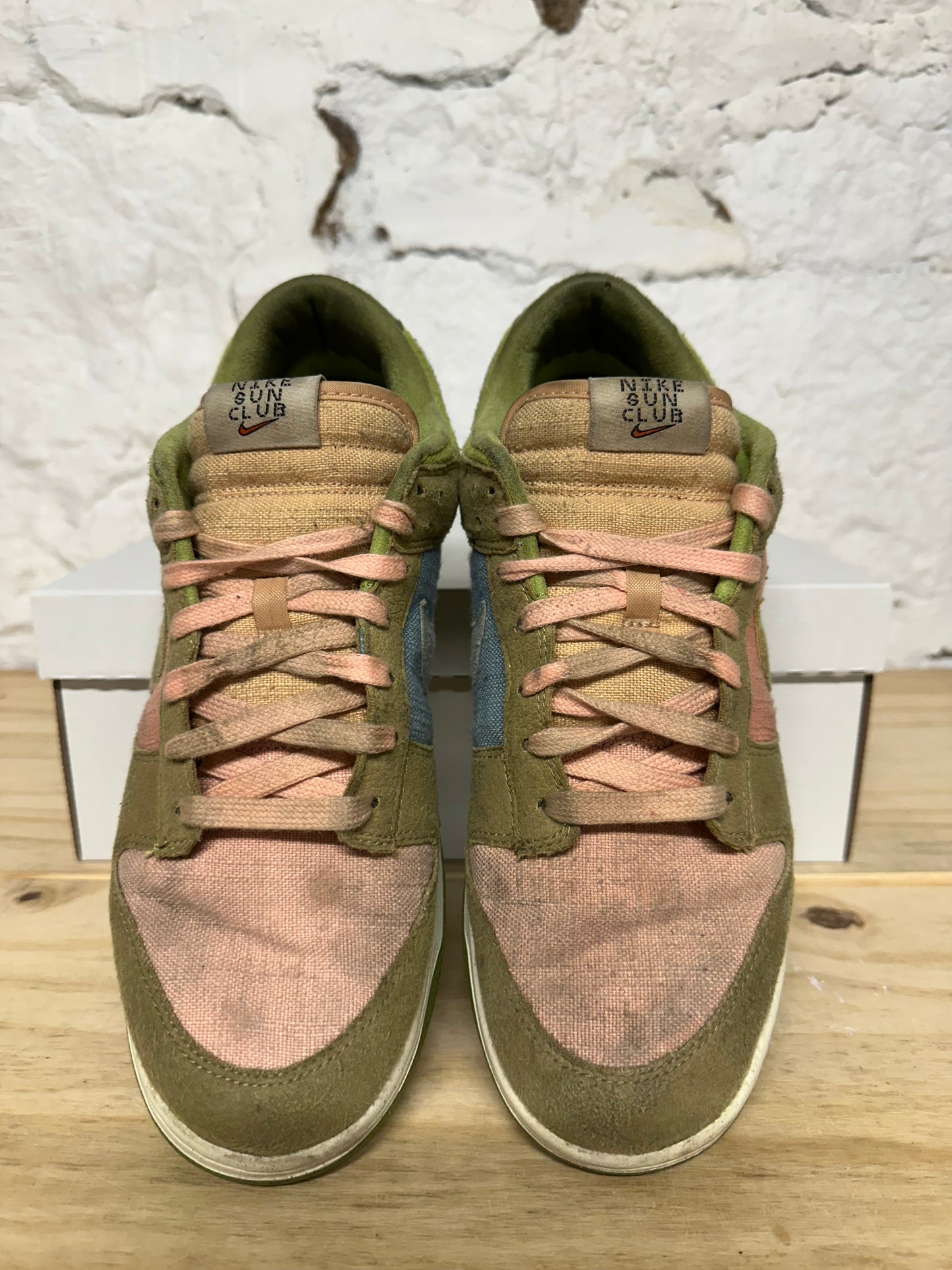 Nike Dunk Low Sun Club Sz 10