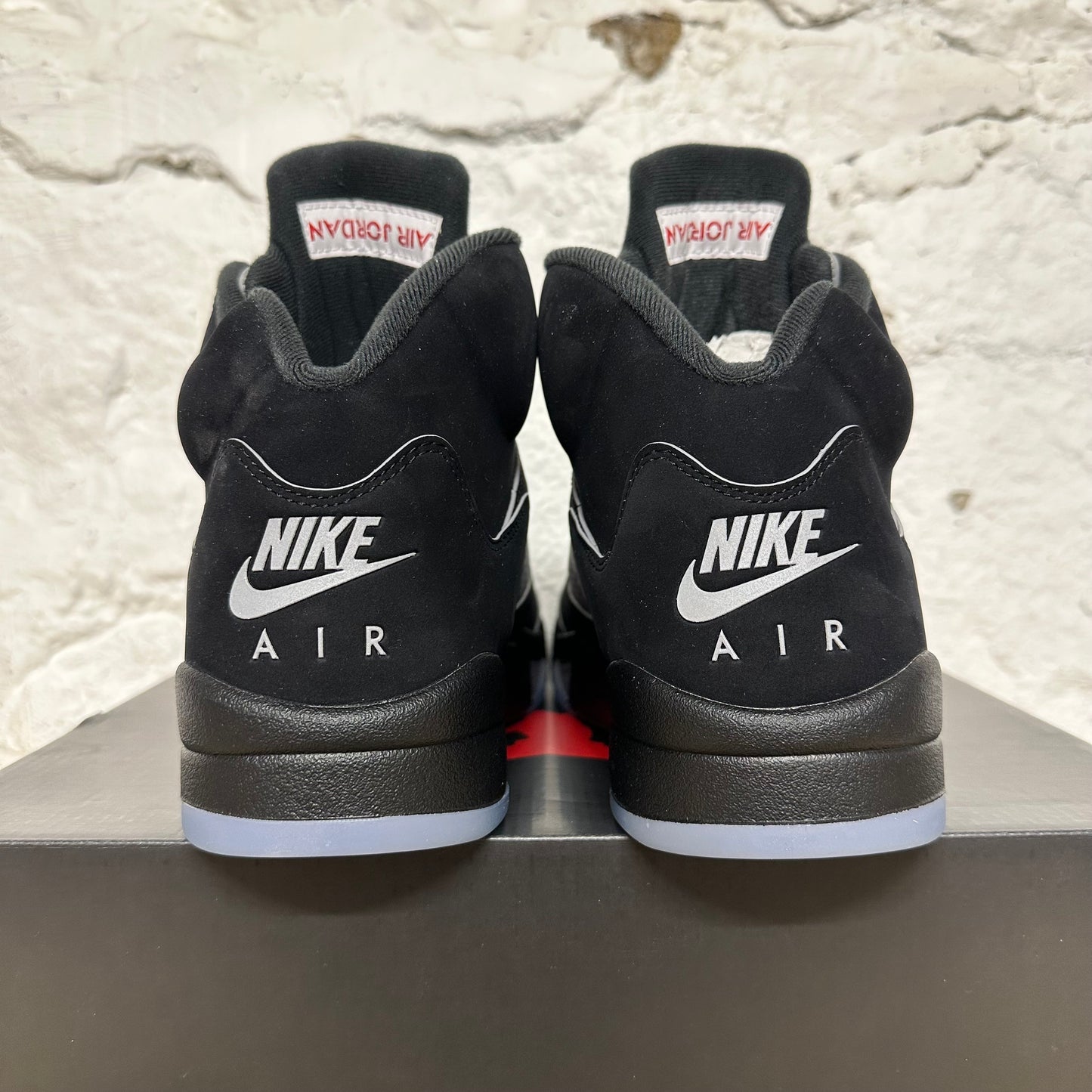 Air Jordan 5 Black Metallic Reimaigined Sz 12 DS