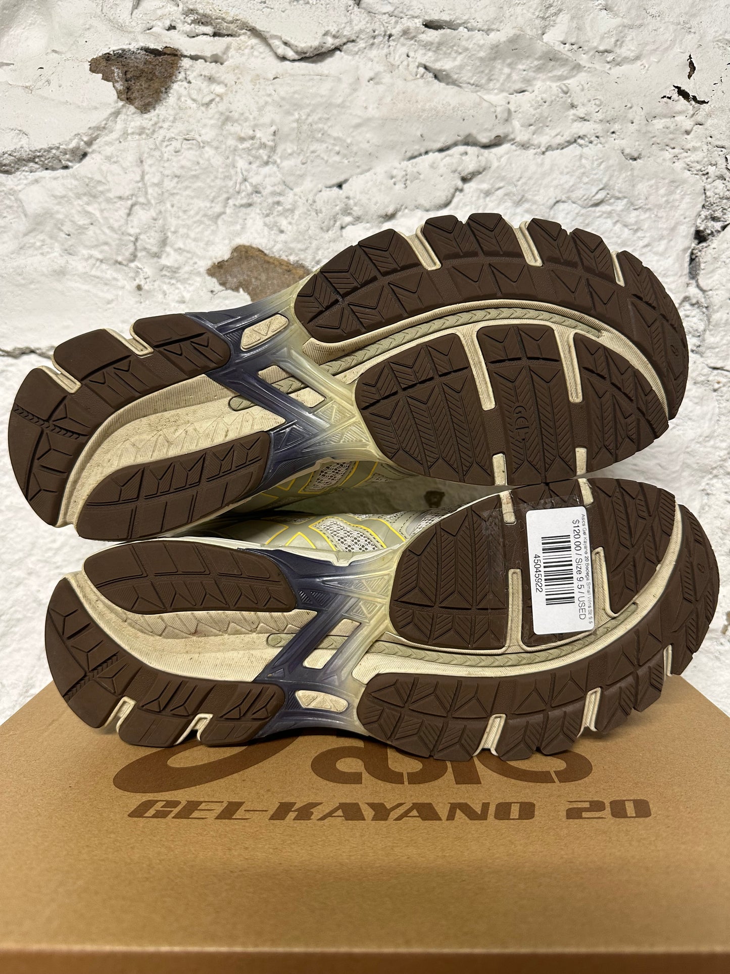 Asics Gel-Kayano 20 Bodega Small Wins Sz 9.5