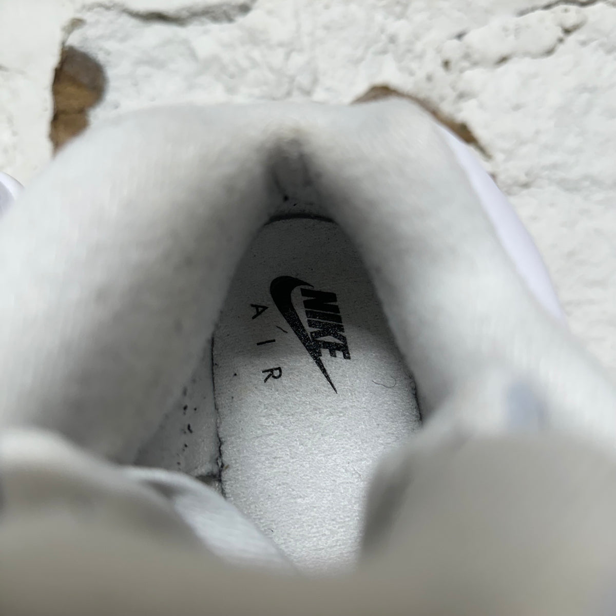 Air Jordan 5 White Metallic (2026) Sz 6.5Y