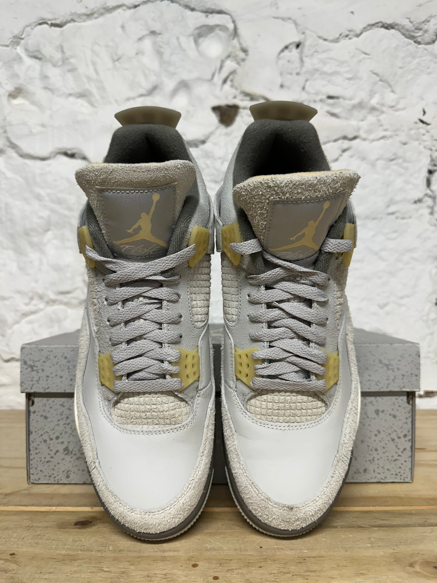 Air Jordan 4 Craft Photon Dust Sz 10.5