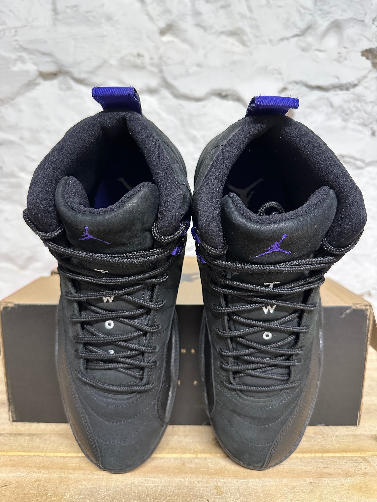Air Jordan 12 Dark Concord Sz 9