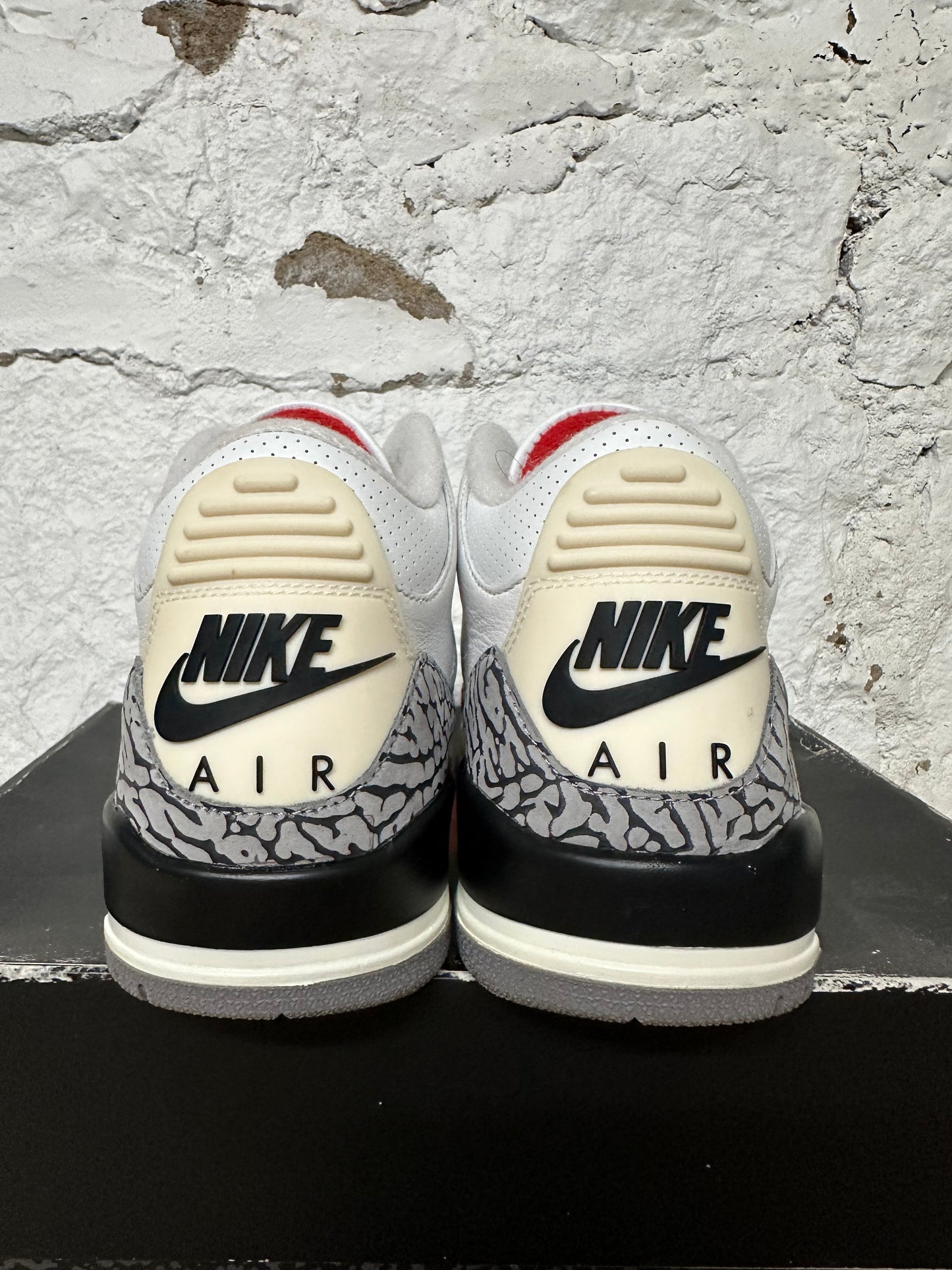 Air Jordan 3 White Cement Reimagined Sz 8.5