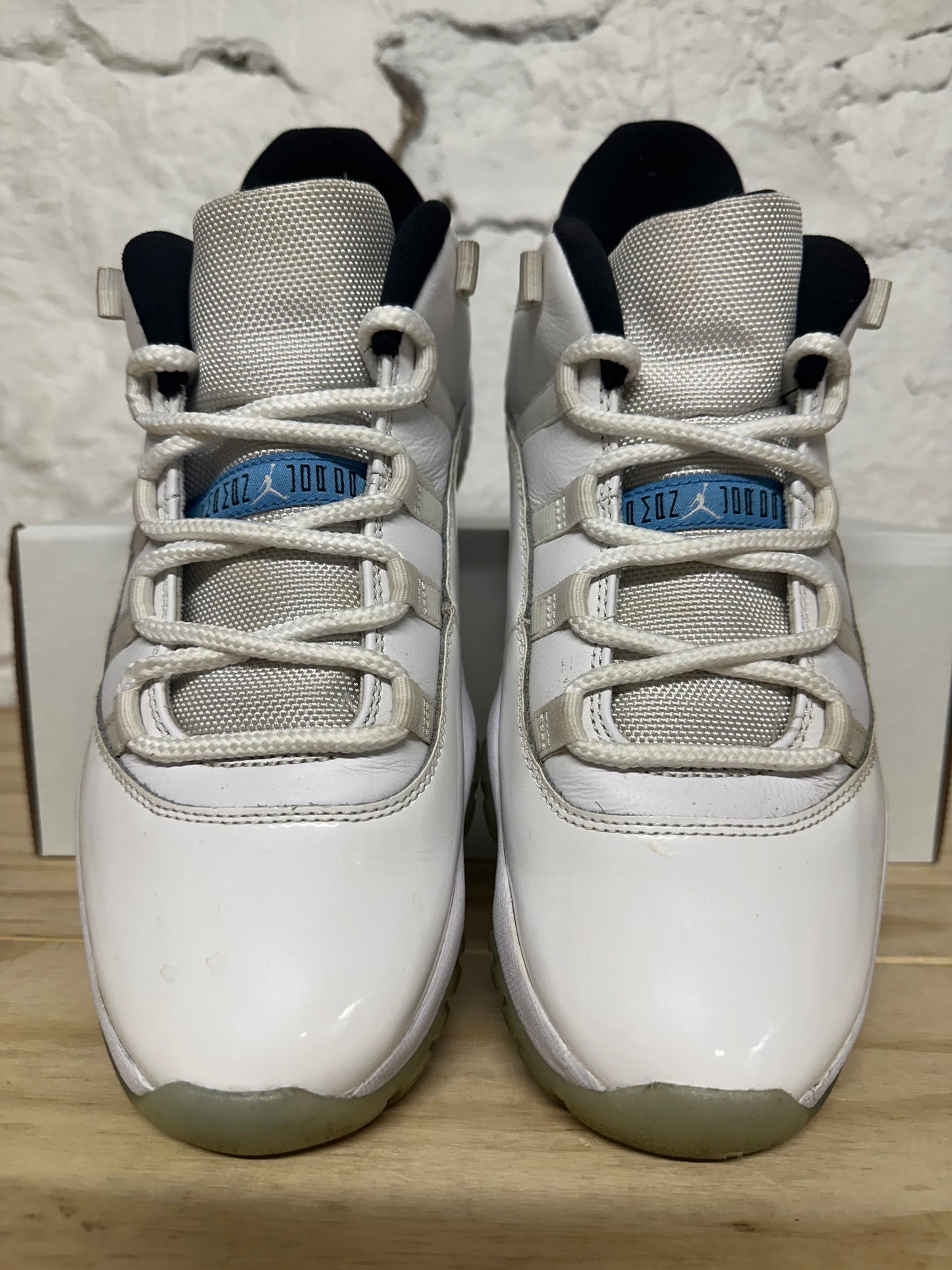 Air Jordan 11 Low Legend Blue Sz 9.5