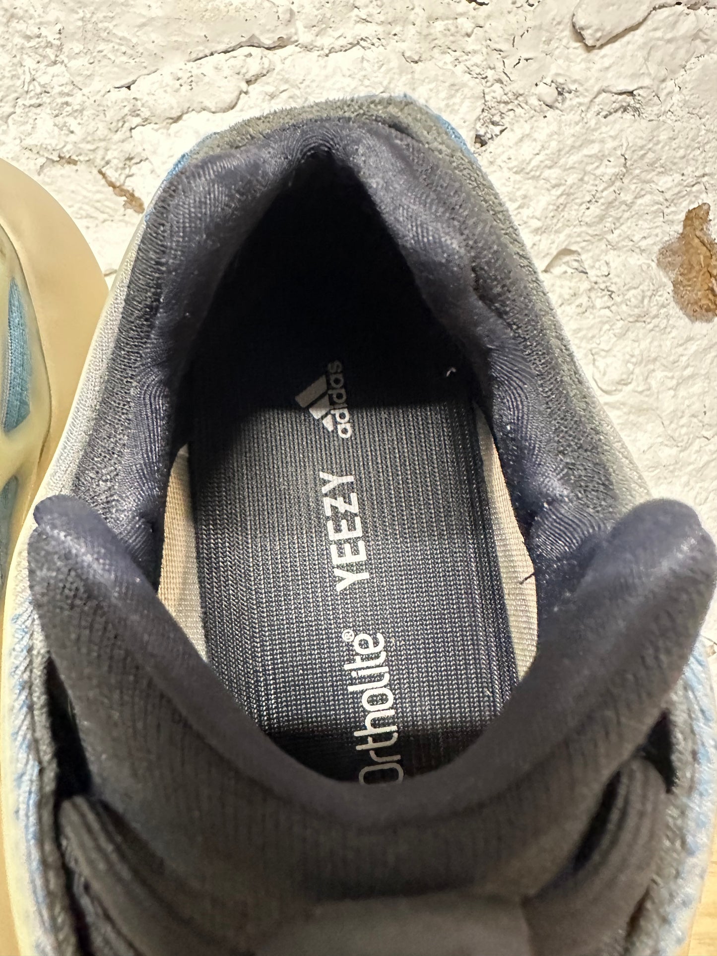 Yeezy 700 Kyanite Sz 10.5