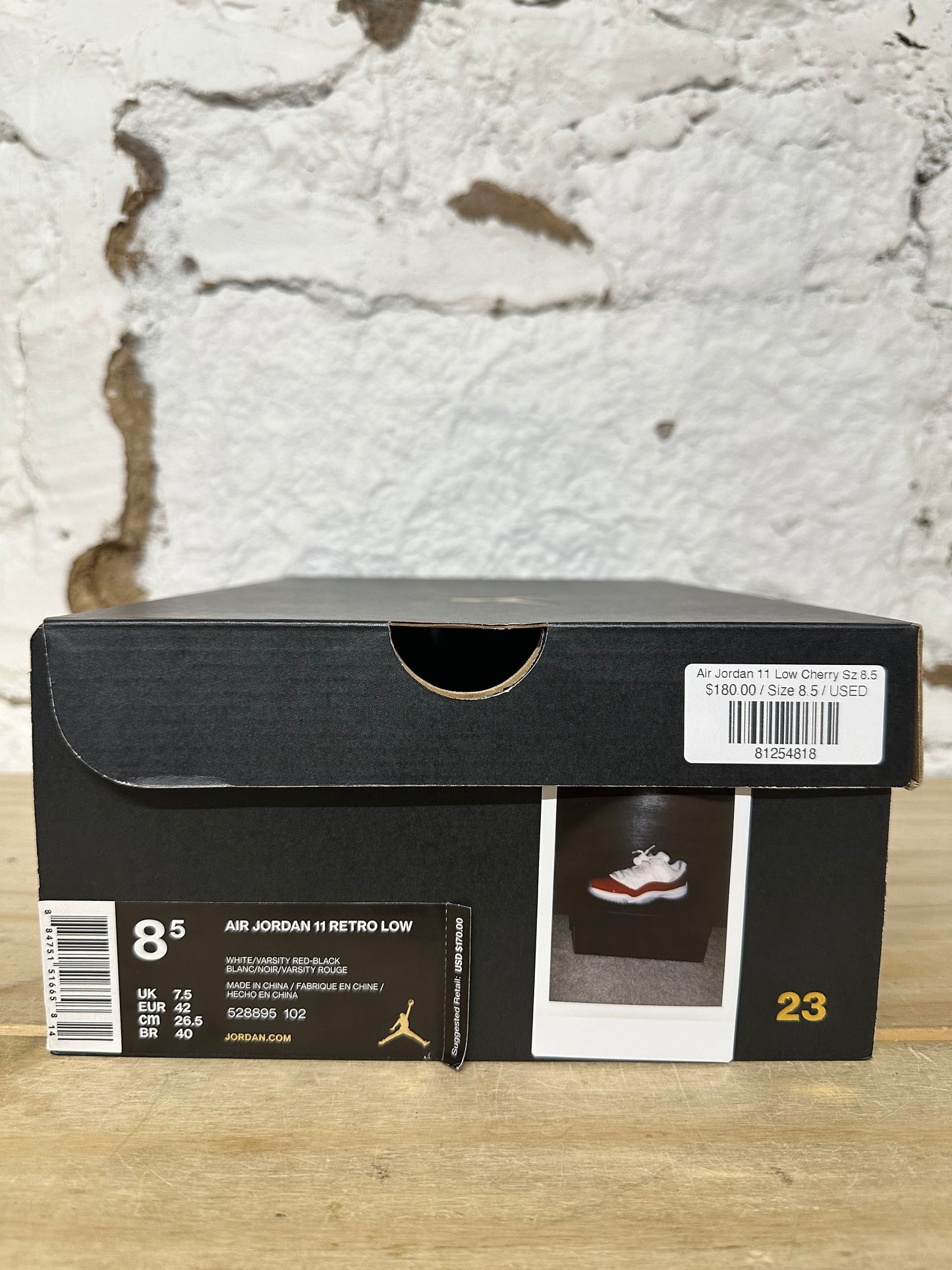 Air Jordan 11 Low Cherry Sz 8.5