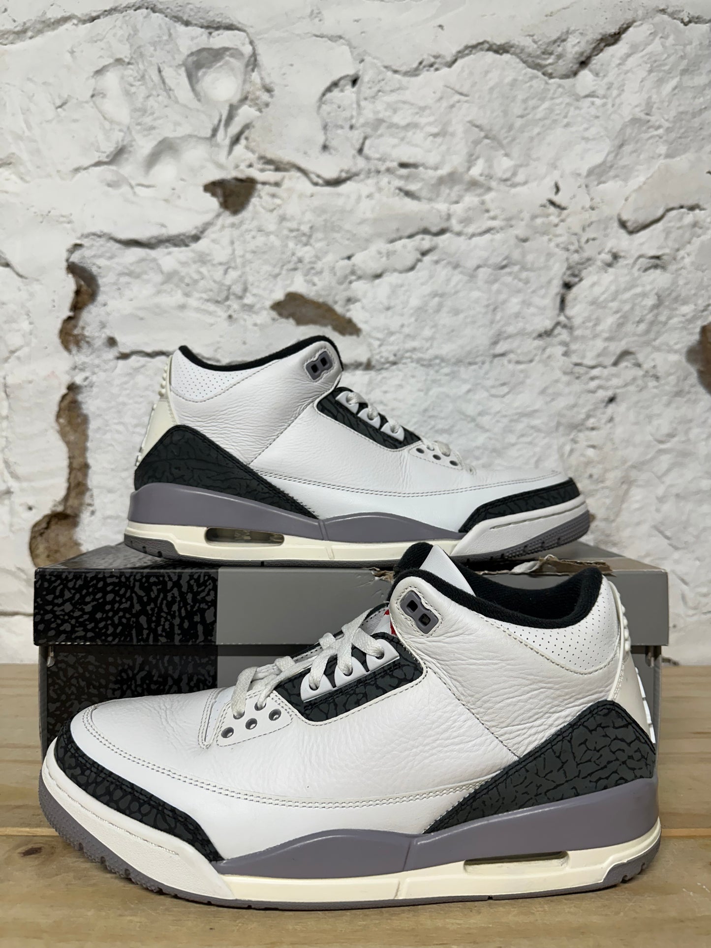 Air Jordan 3 Cement Grey Sz 10.5