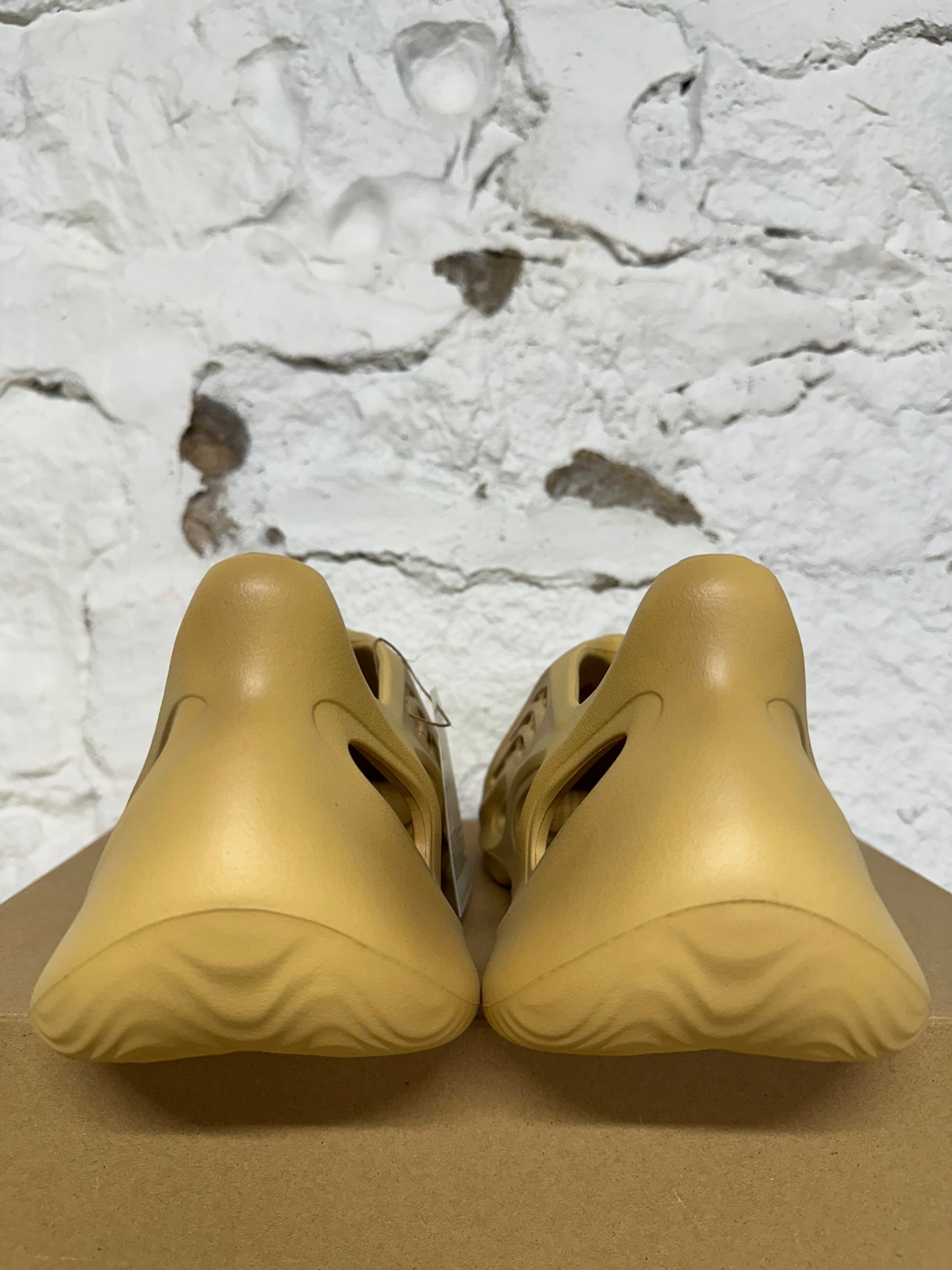 Yeezy Foam Runner Desert Sand Sz 13 DS