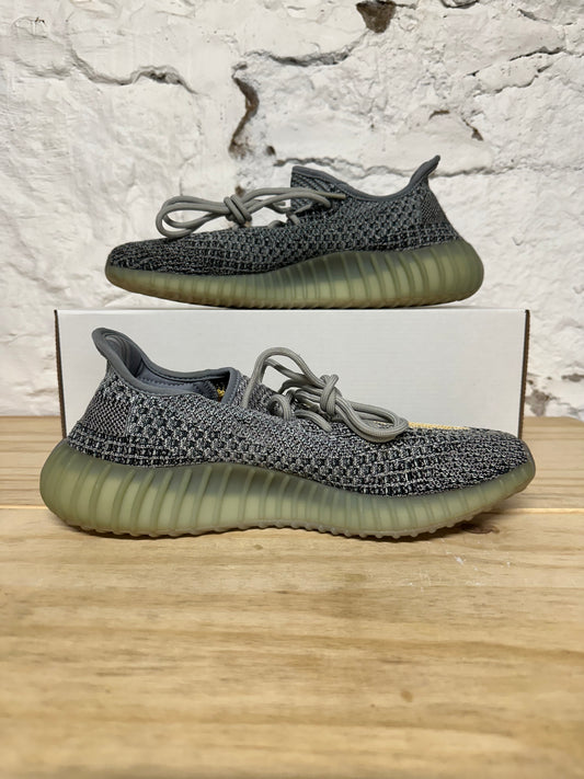 Yeezy 350 V2 Ash Blue Sz 9.5