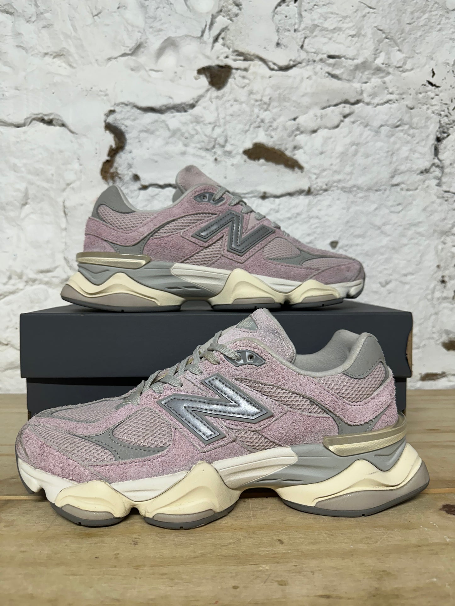 New Balance 9060 December Sky Sz 9