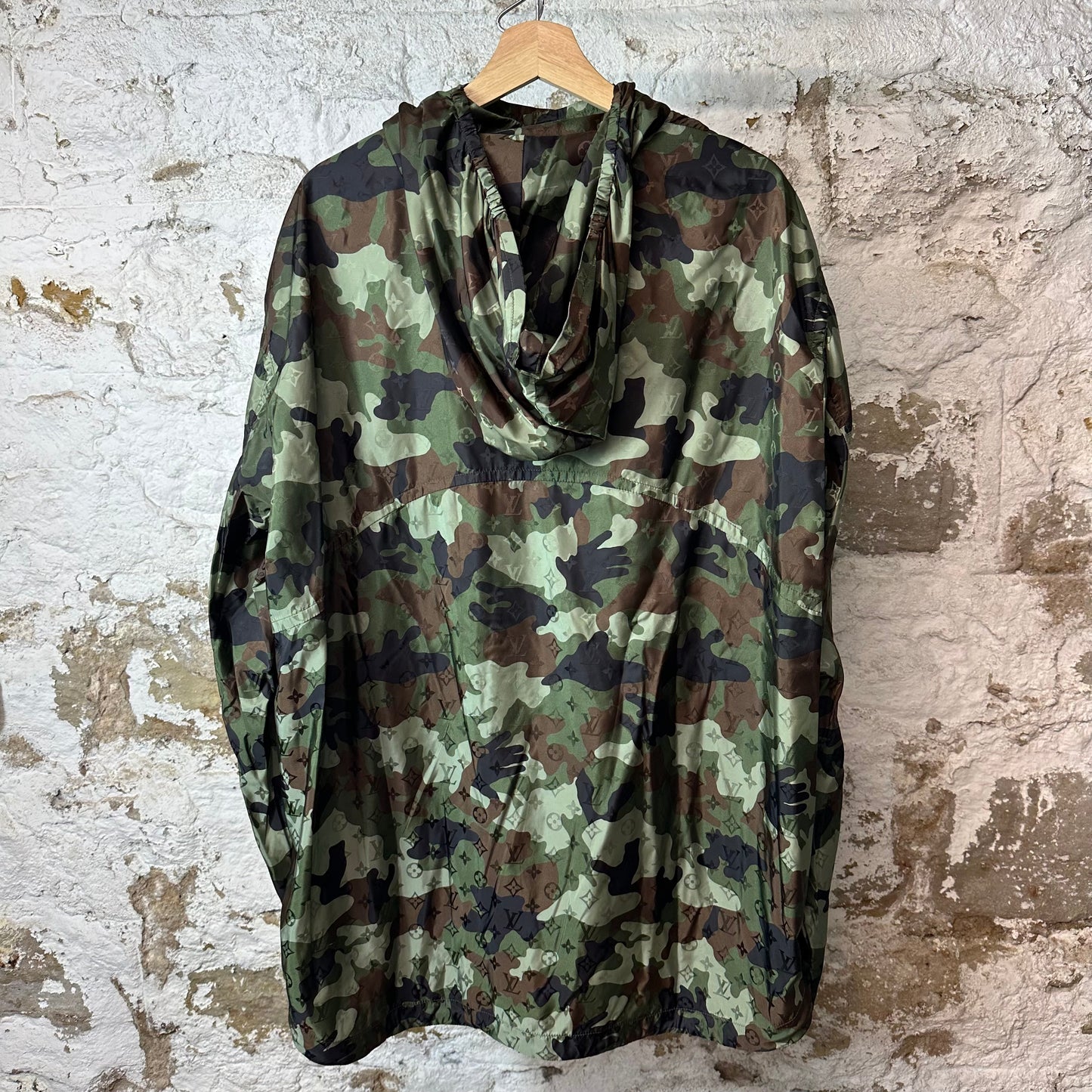 Louis Vuitton Green Camo Windbreaker Jacket Sz XXL (58)