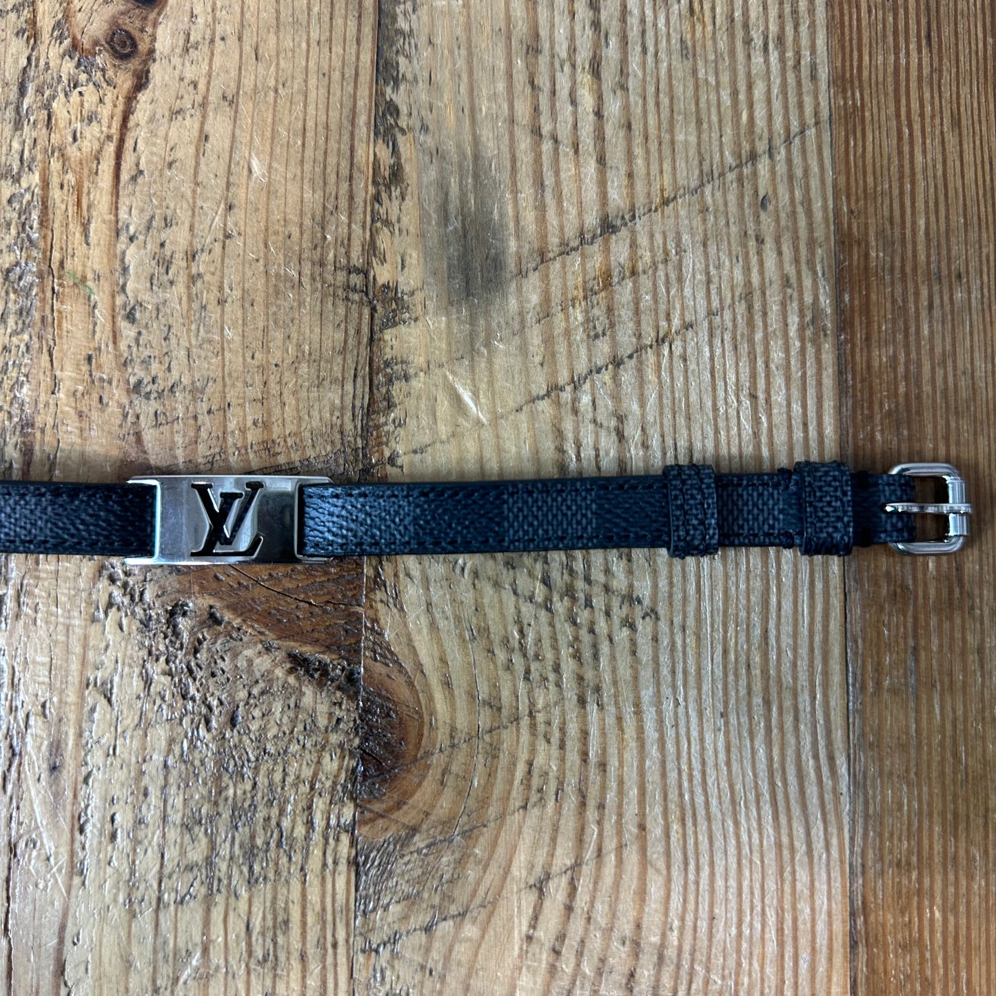 Louis Vuitton Graphite Sign It Wrap Bracelet