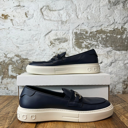 Ferragamo Gancini Navy White Loafer Sz 10