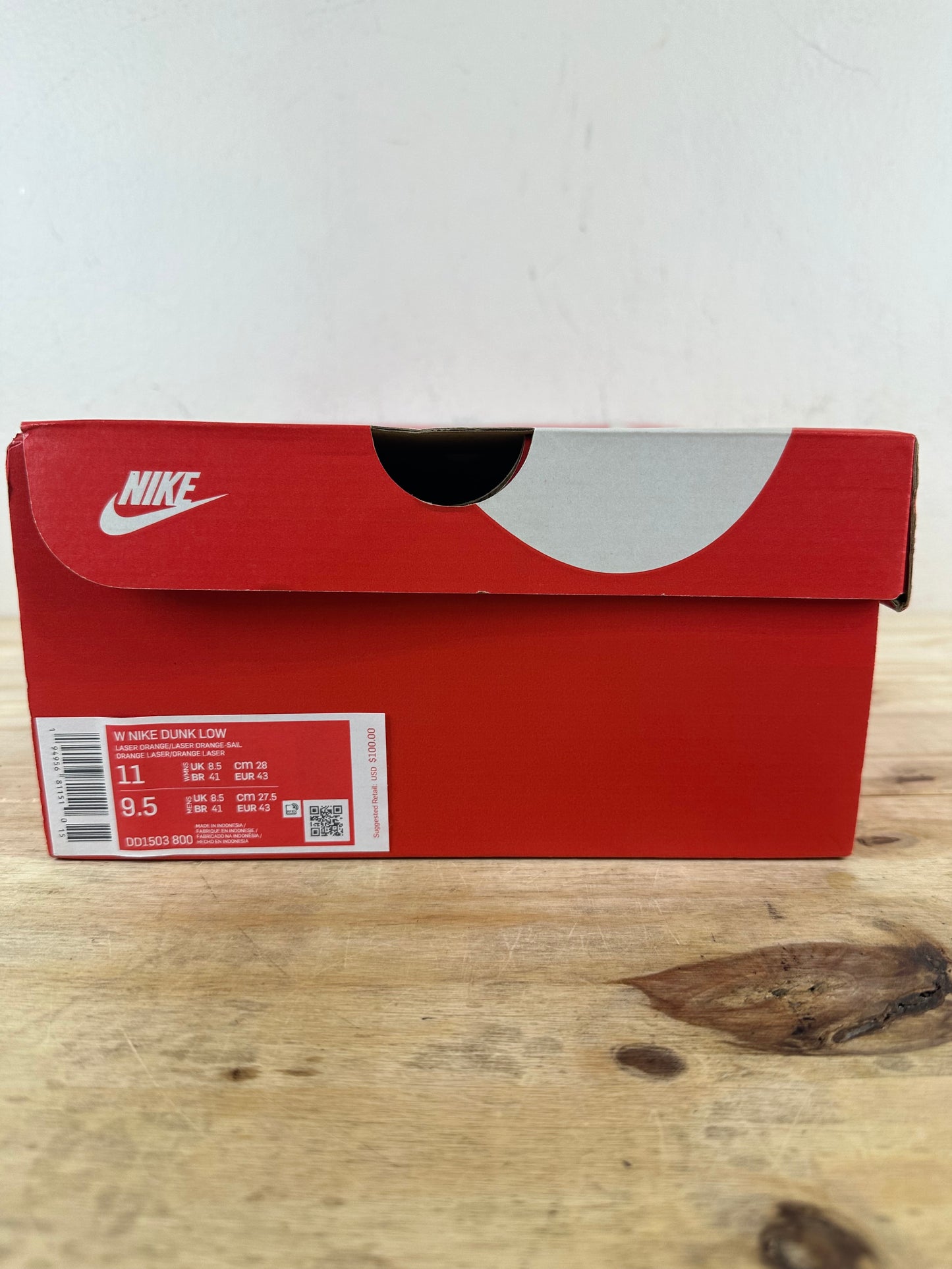 Nike Dunk Low Laser Orange Sz 9.5(11W)