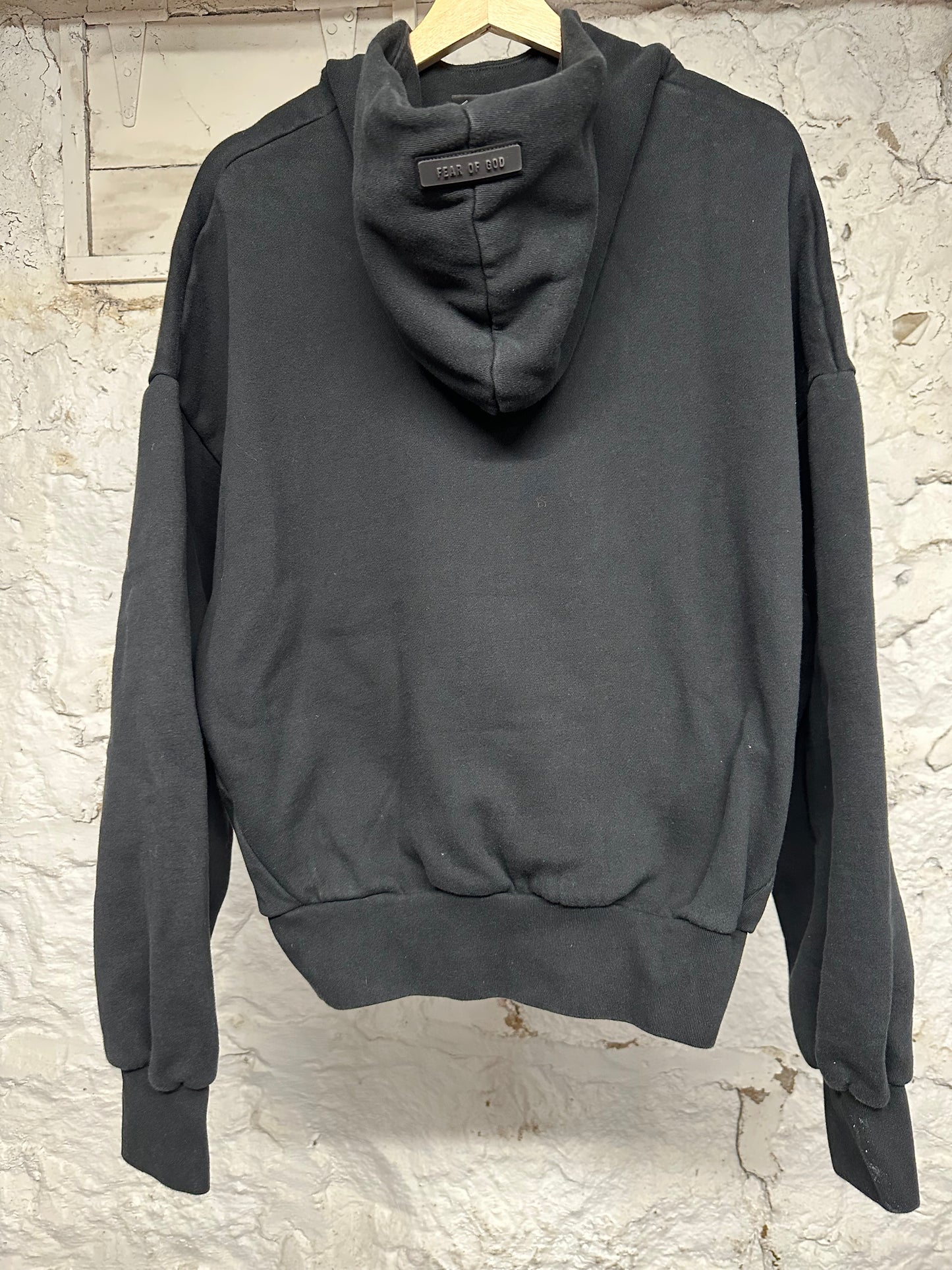 Fear of God Essentials Black Arc Logo Hoodie Sz S
