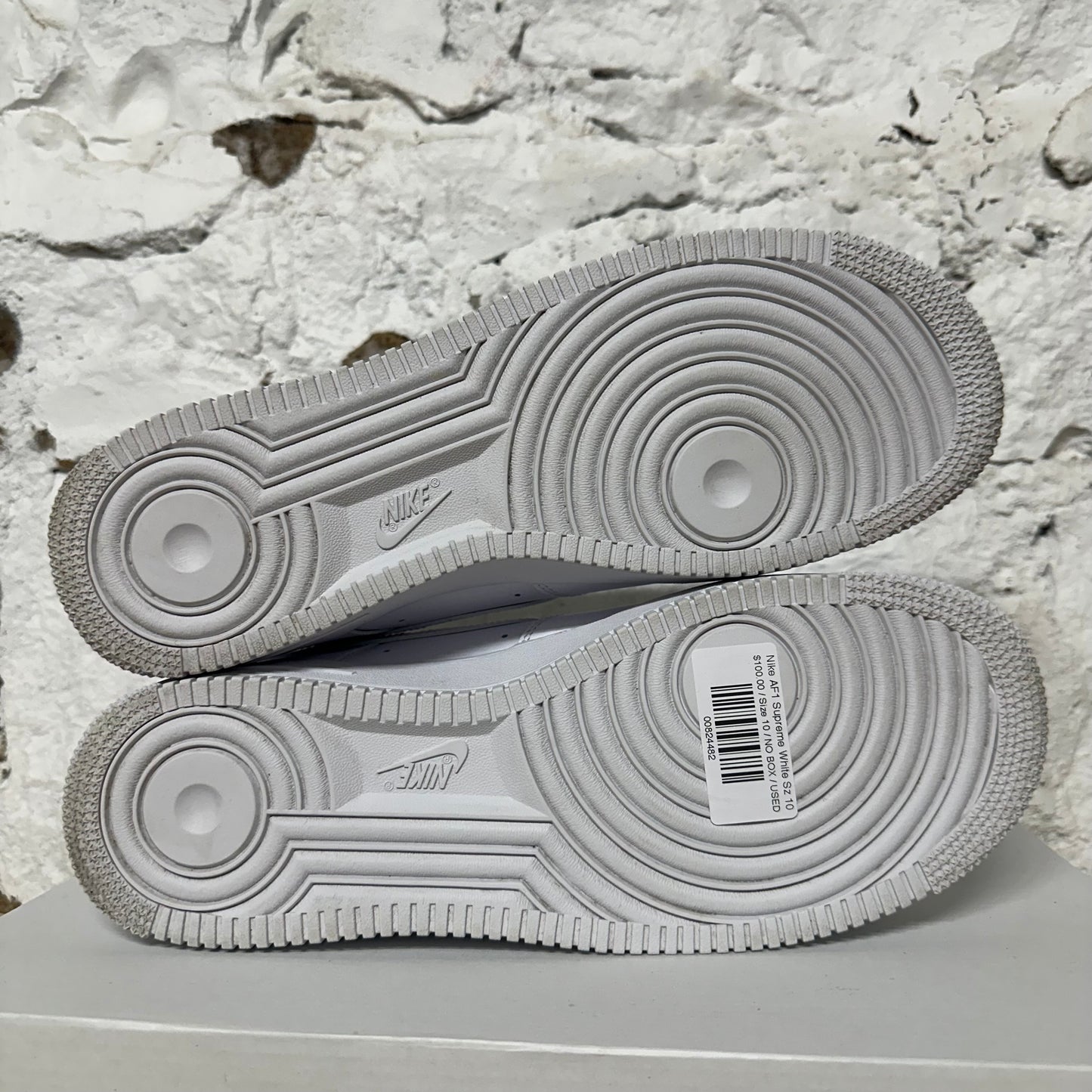 Nike Air Force 1 Low Supreme White Sz 10