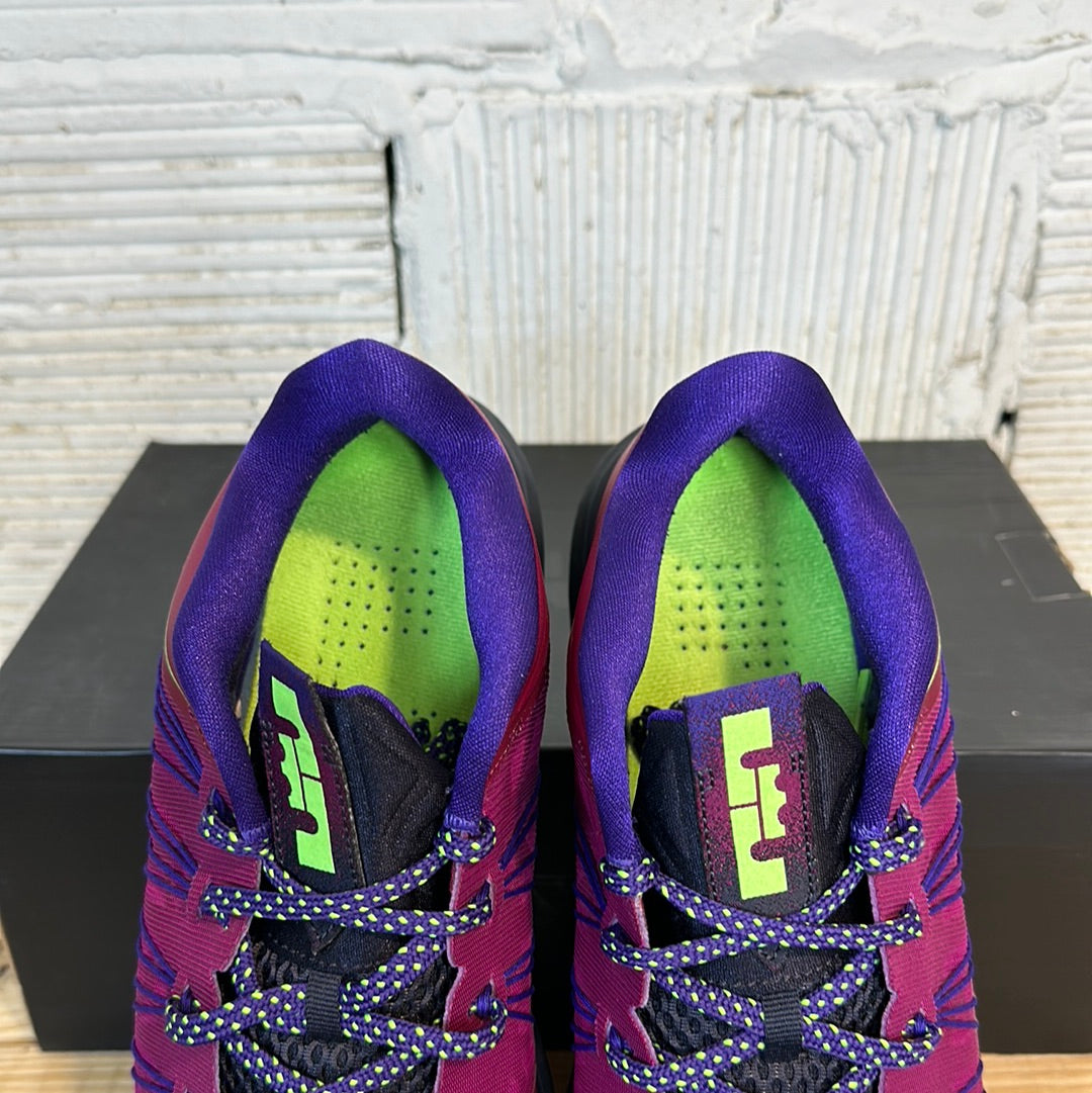 Nike LeBron 10 Low Lebroncurial Sz 10.5