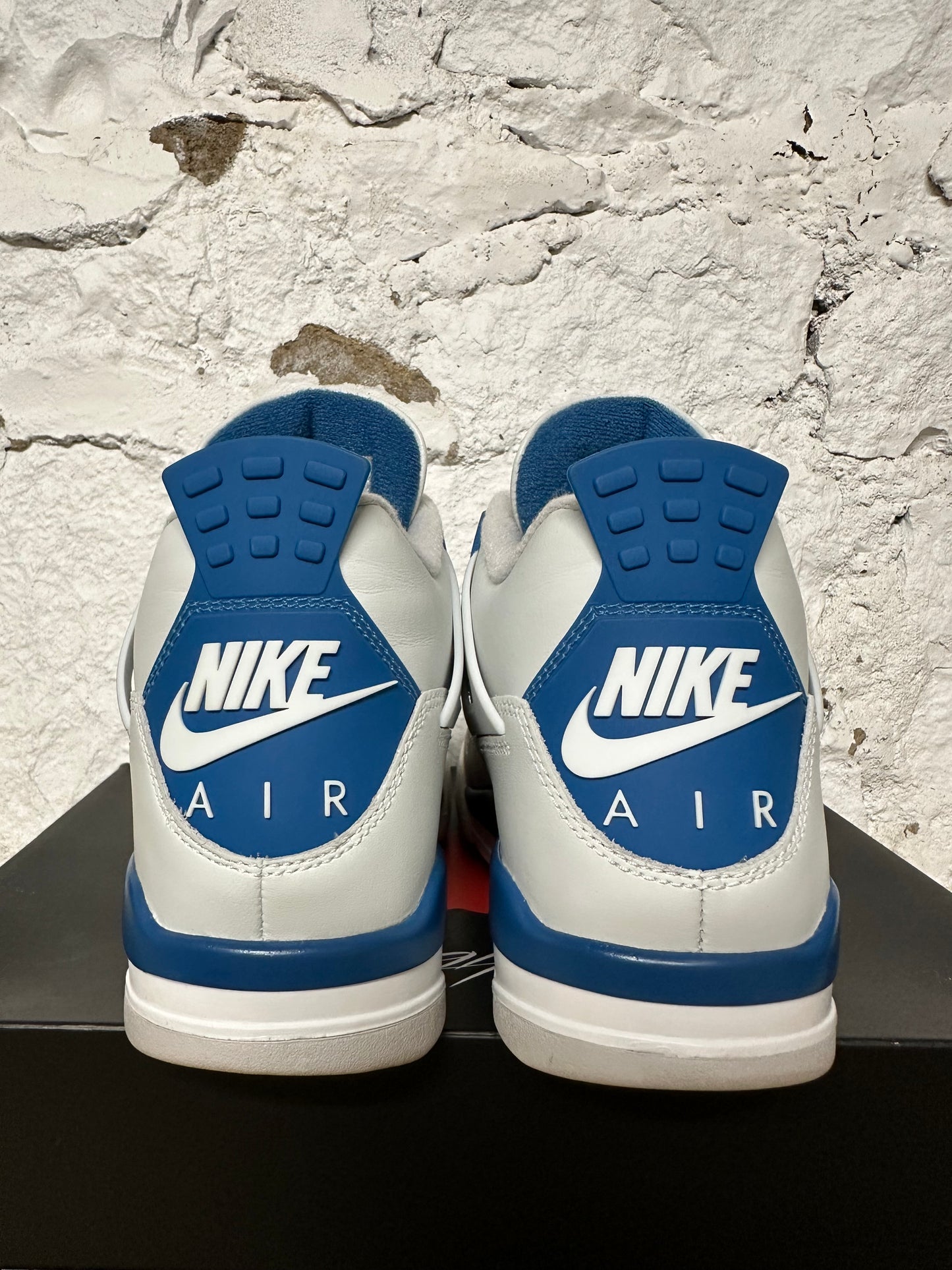 Air Jordan 4 Military Blue Sz 9