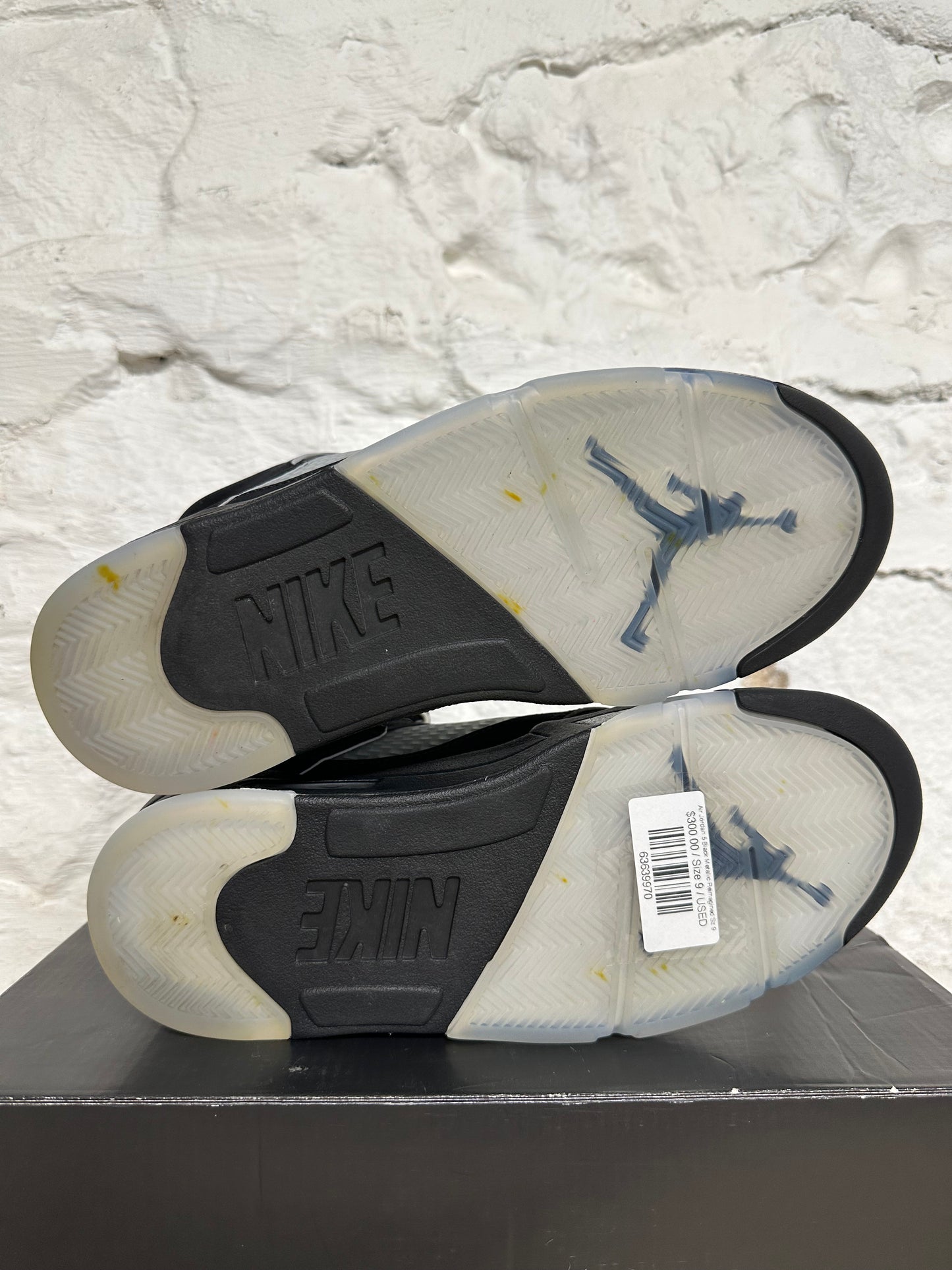 Air Jordan 5 Black Metallic Reimagined Sz 9