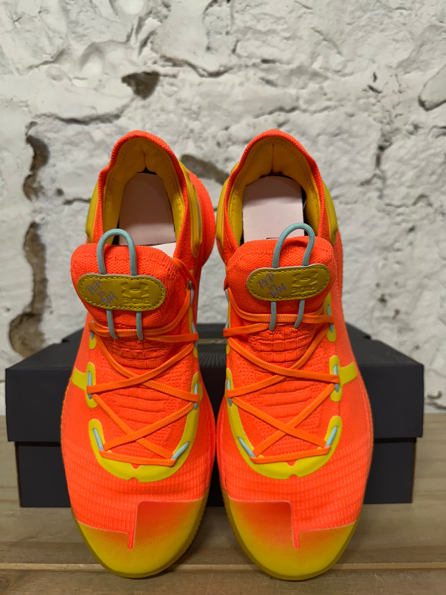 Under Armour Curry 6 Rep The Bay Orange Sz 10.5 DS