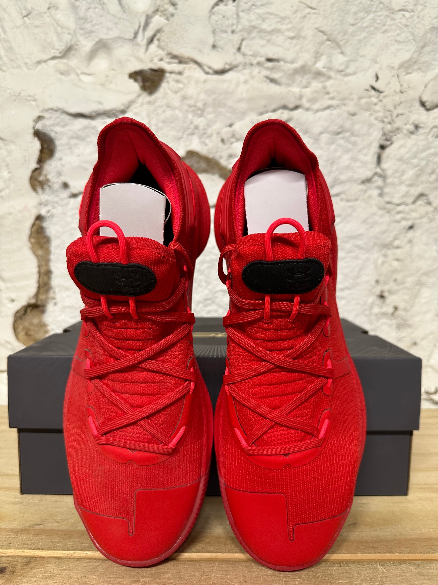 Under Armour Curry 6 Red Sz 10.5 DS