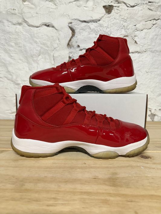 Air Jordan High 11 Win Like 96 Sz 11