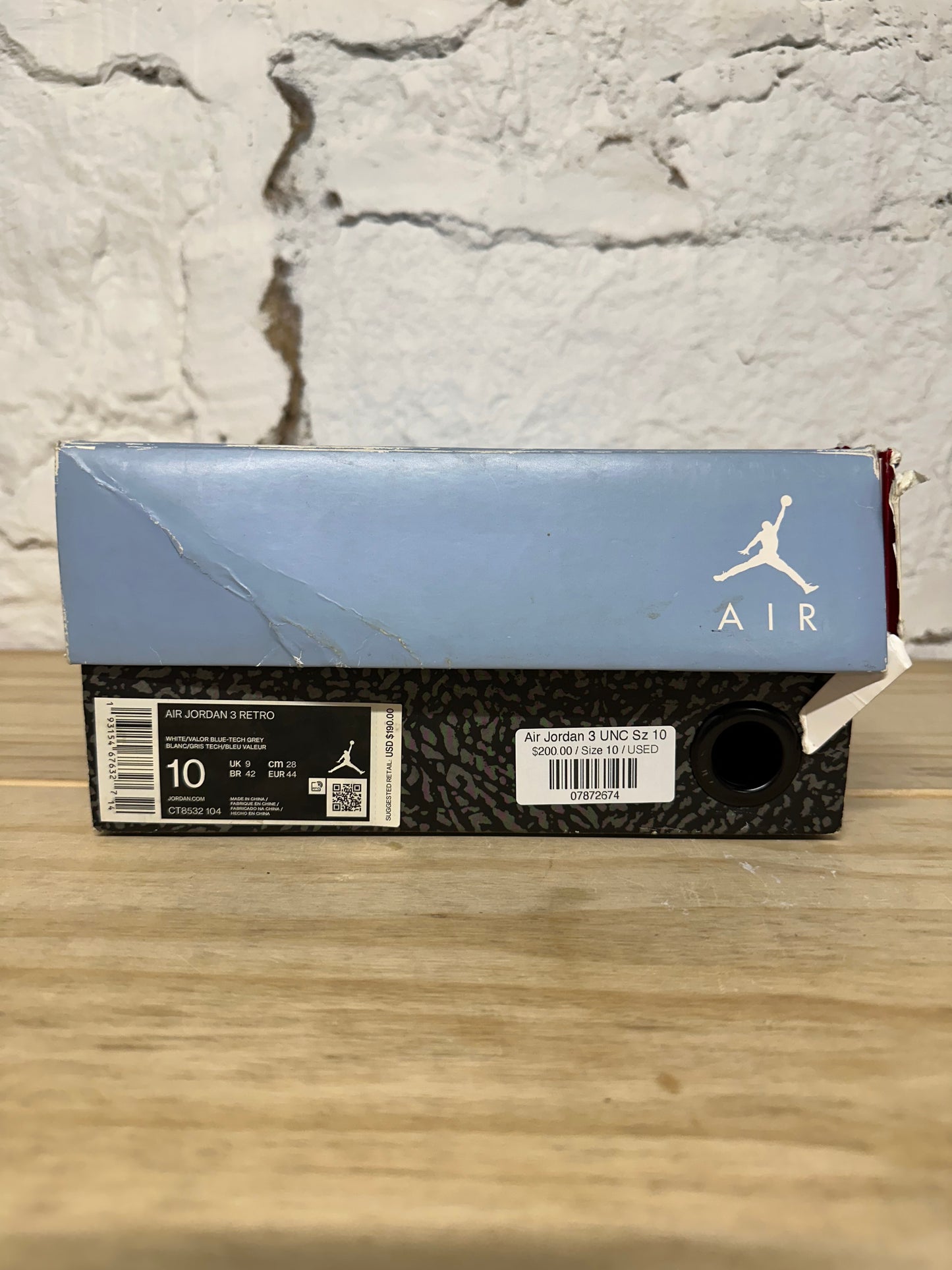 Air Jordan 3 UNC Sz 10
