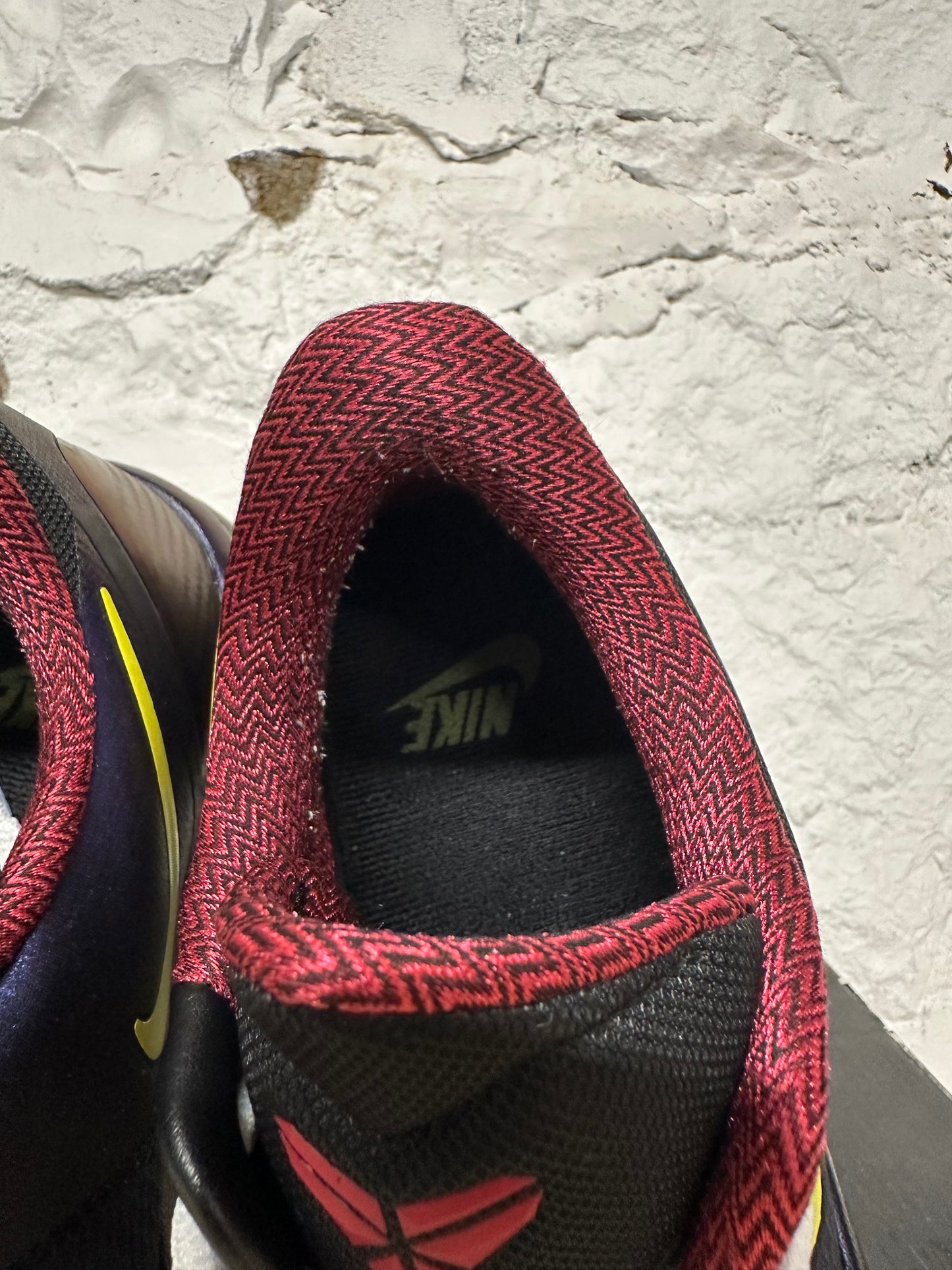 Nike Kobe Venomenon 4 Glow In The Dark Sz 11