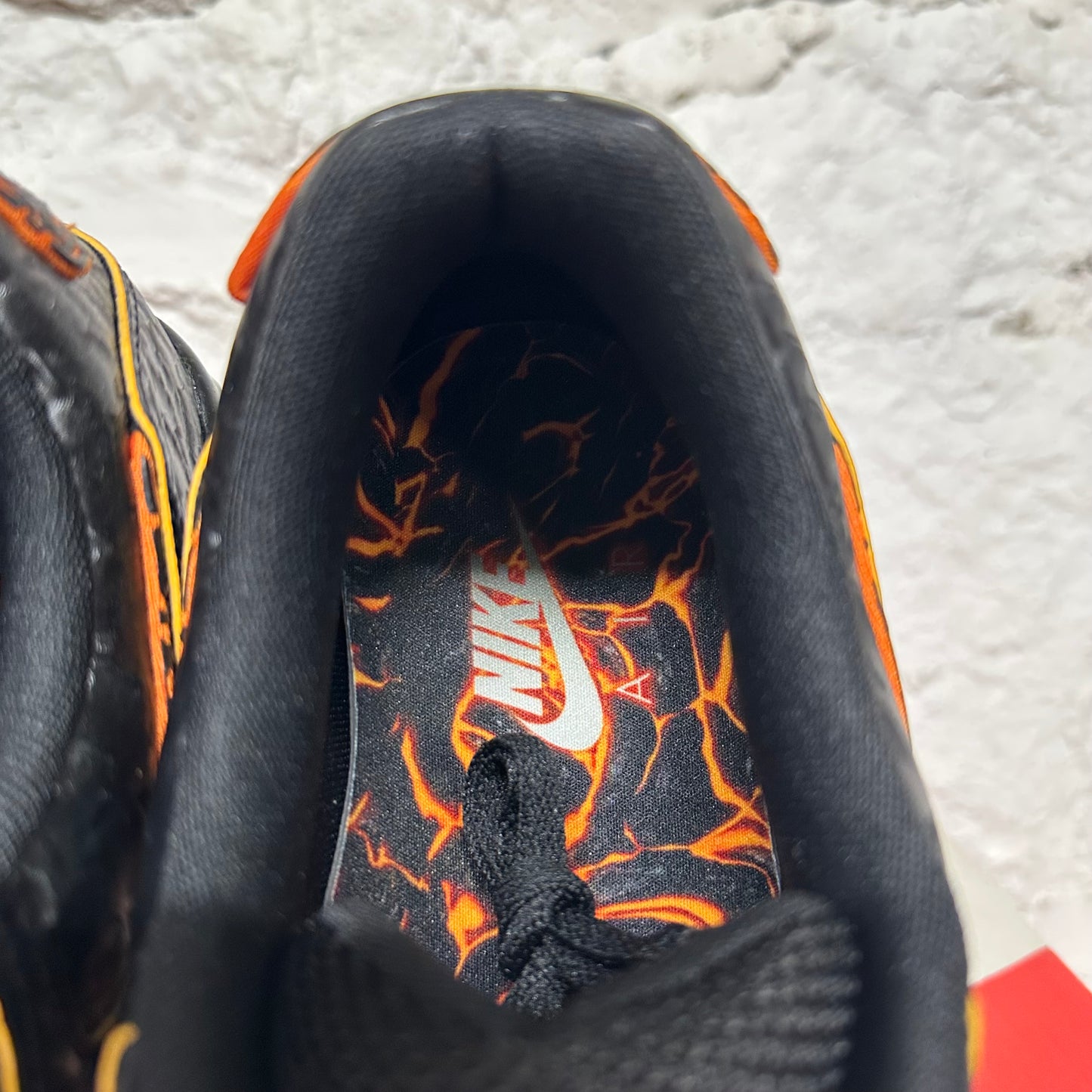 Nike Air Max 90 Volcano Sz 9.5 DS