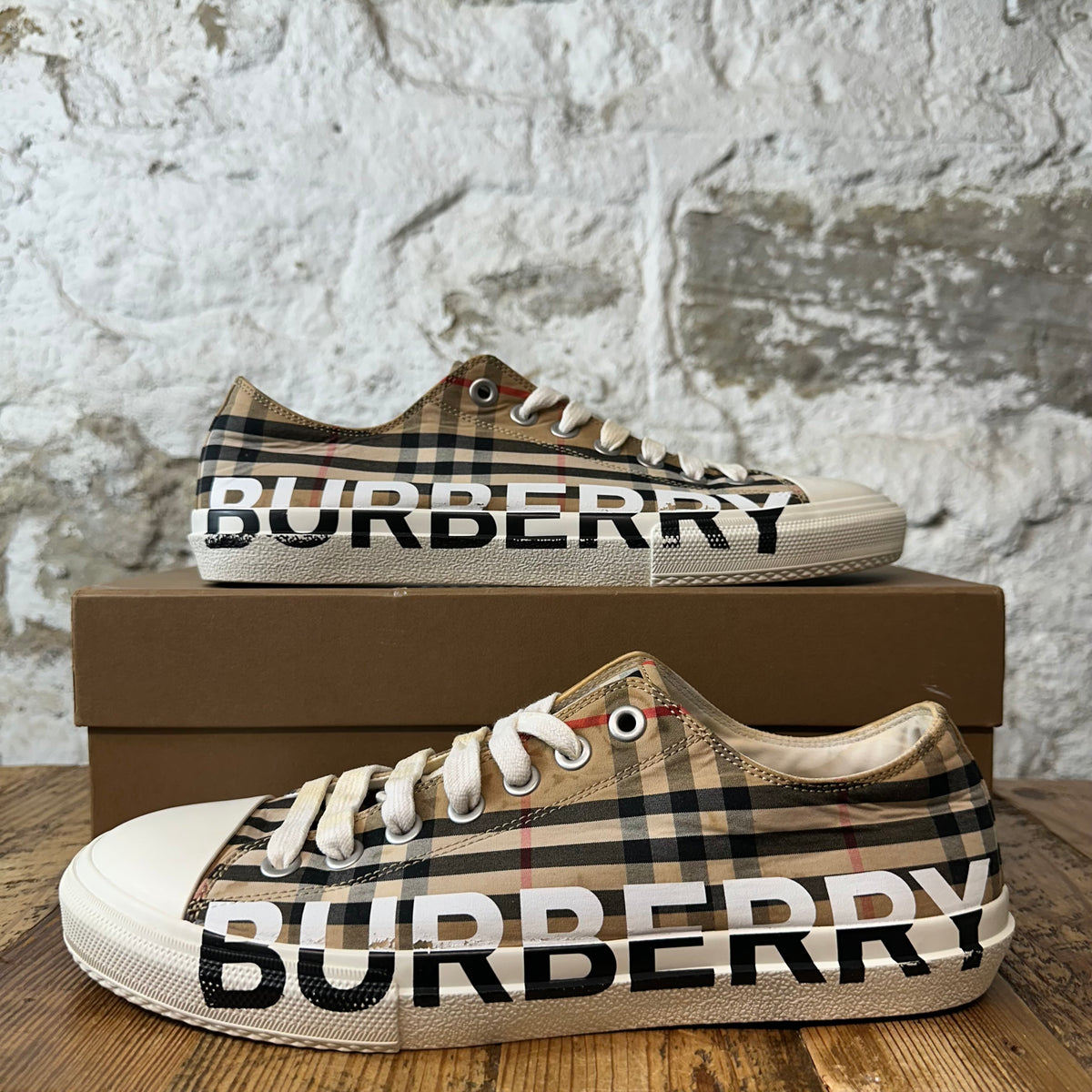 Burberry Plaid Spellout Larkhall Sneaker Sz 11 (44)