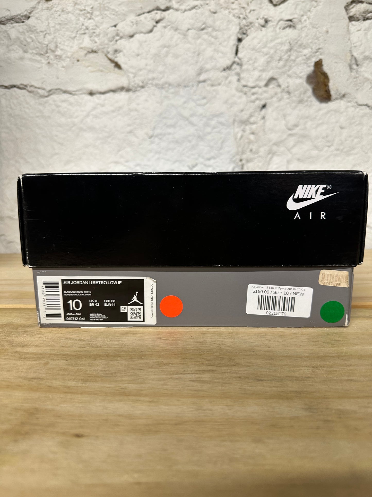 Air Jordan 11 Low IE Space Jam Sz 10 DS