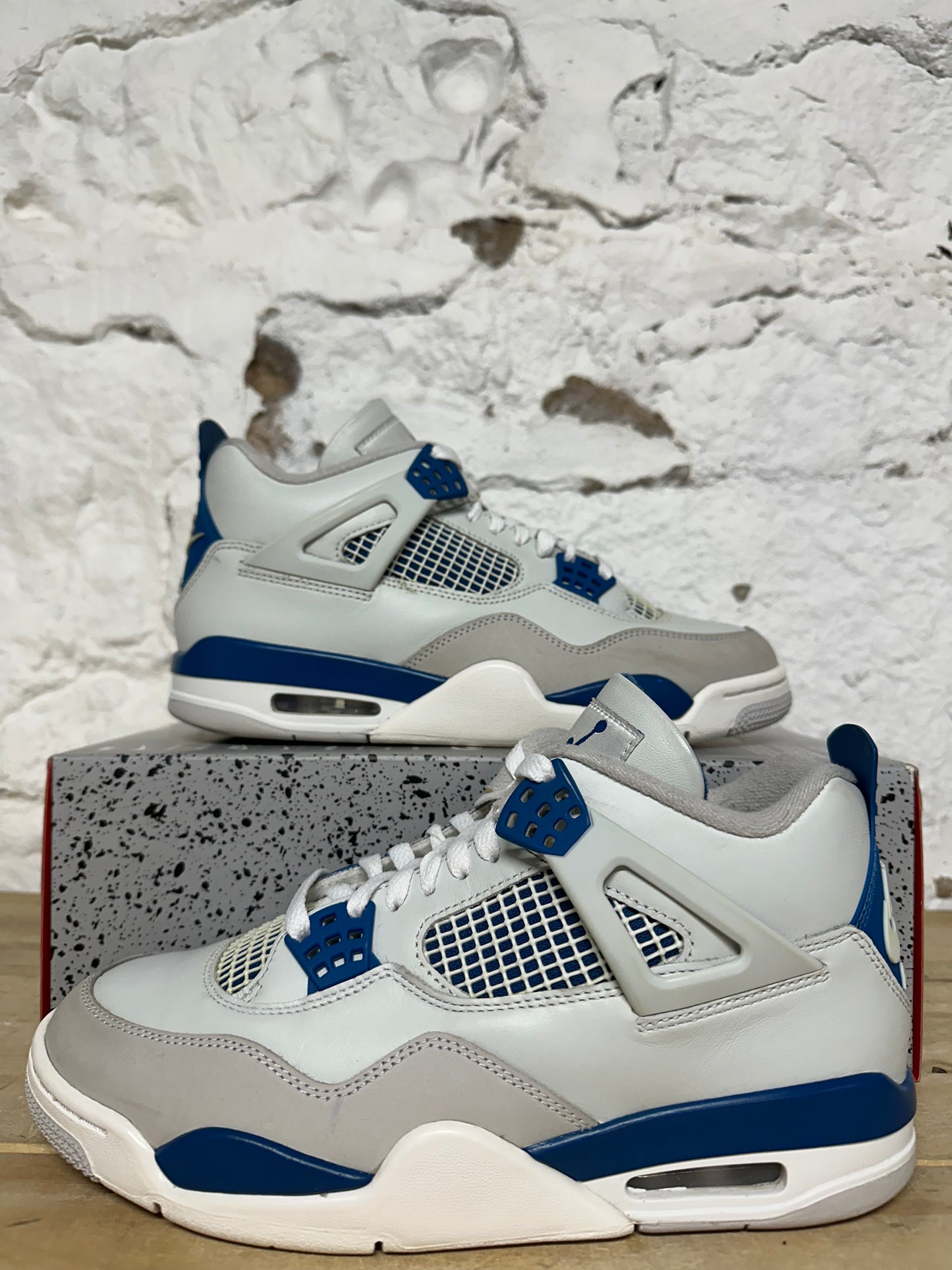 Air Jordan 4 Military Blue Sz 8.5