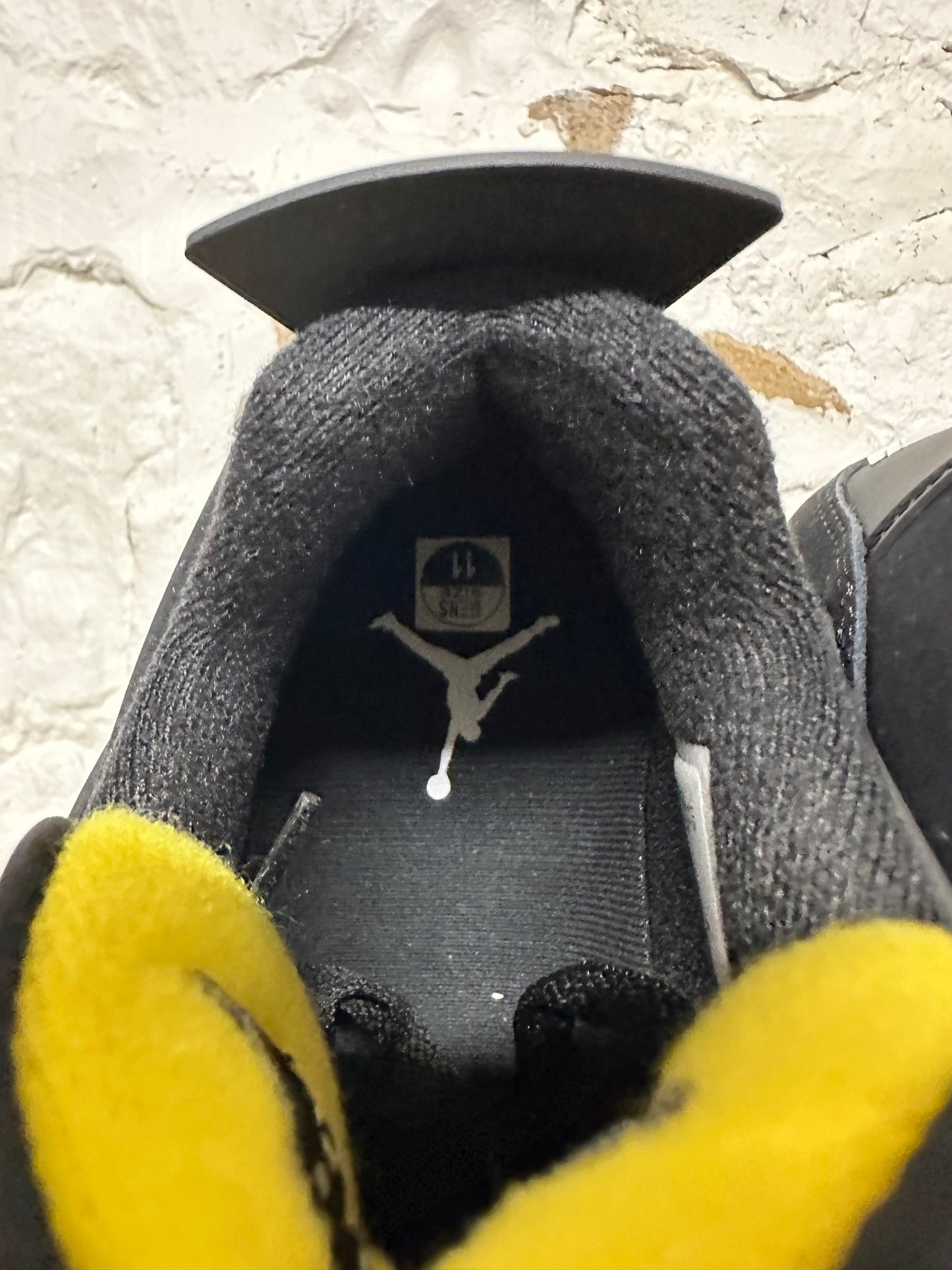 Air Jordan 4 Thunder Sz 11 DS