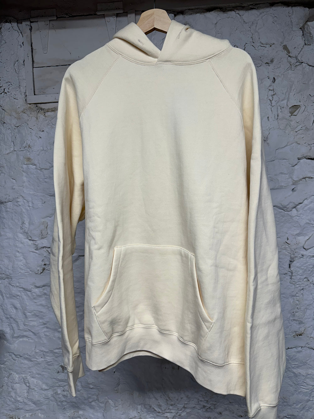 Fear of God Essentials Cream Back Spellout Hoodie Sz L