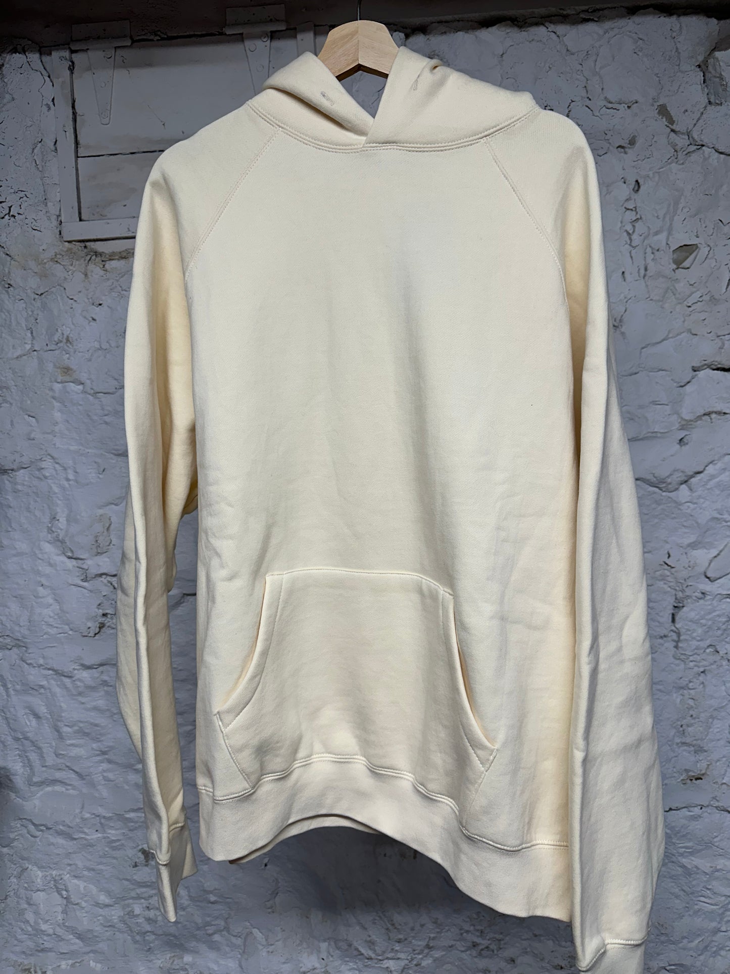 Fear of God Essentials Cream Back Spellout Hoodie Sz L