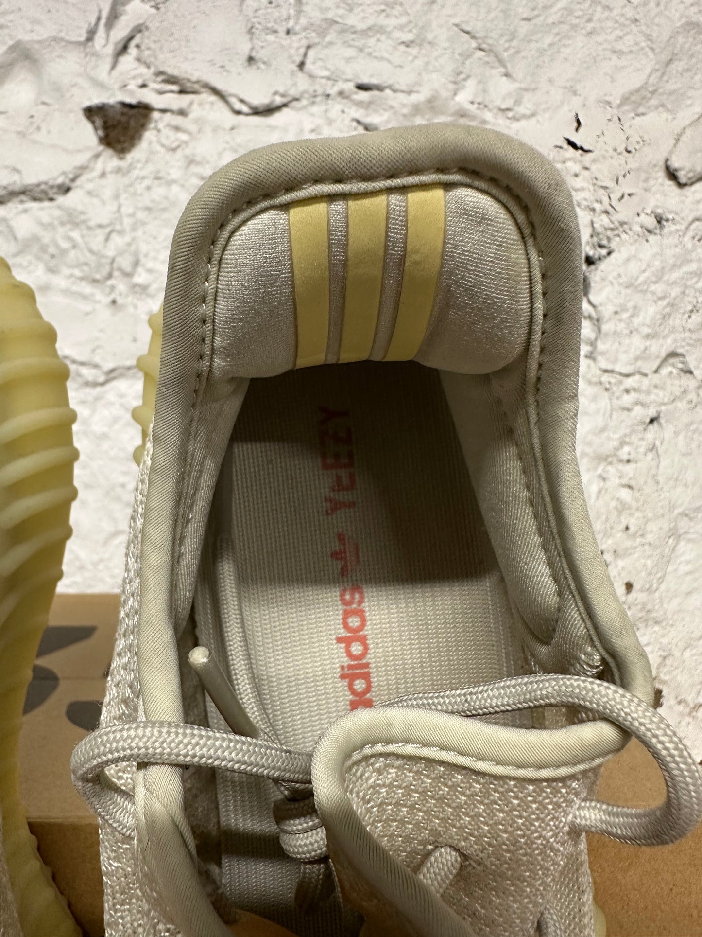 Yeezy 350 V2 Light Sz 11