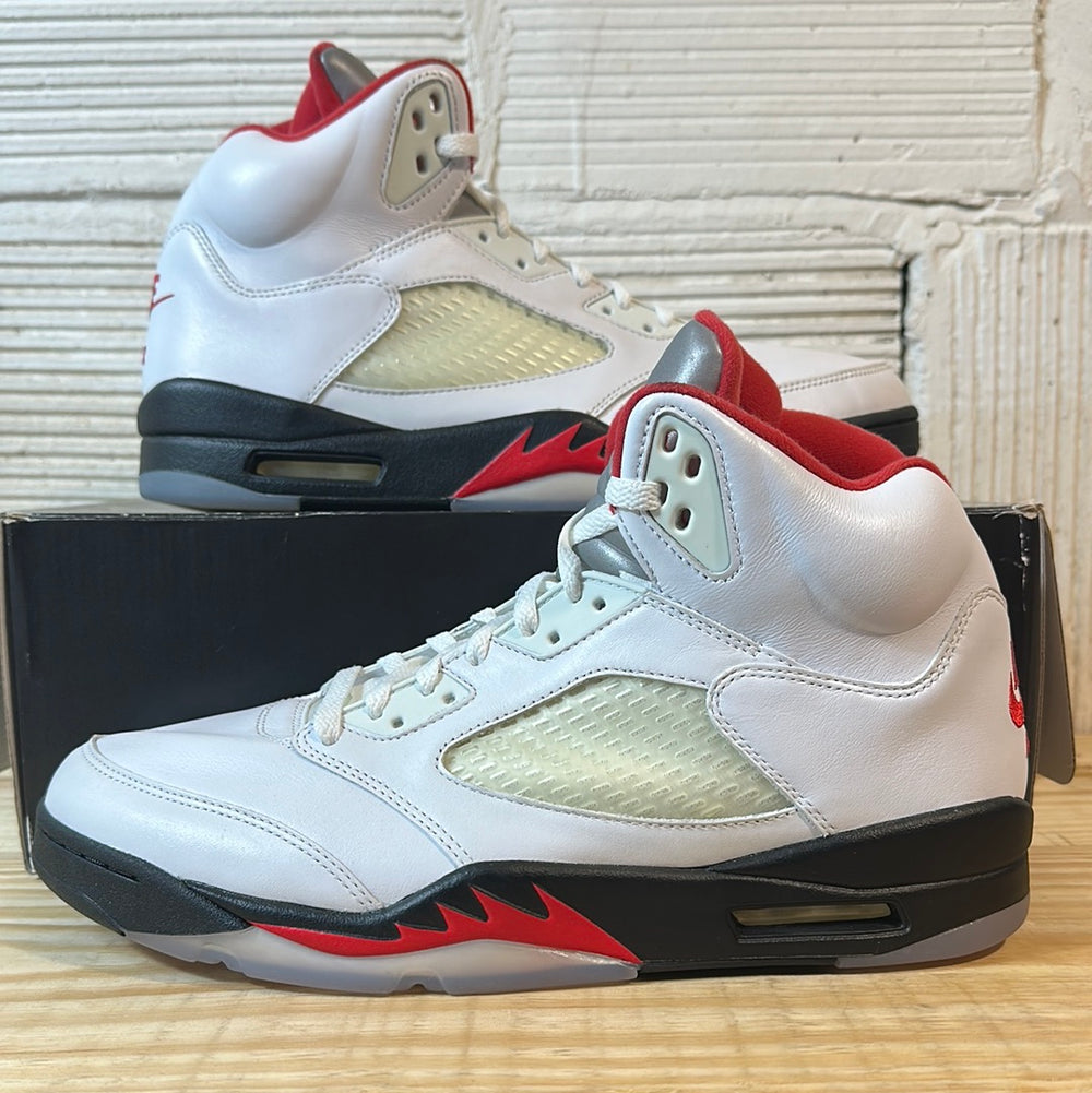 Air Jordan 5 Fire Red Silver Tongue Sz 12
