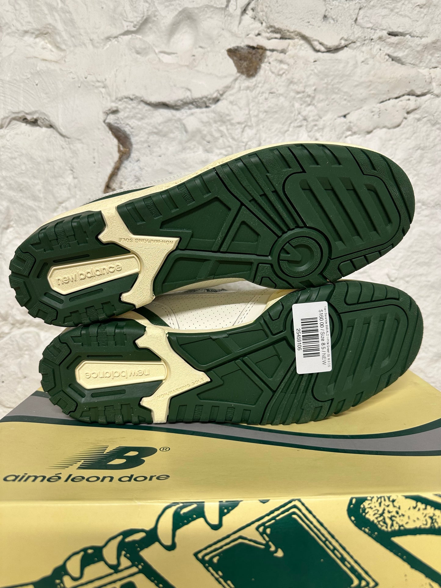 New Balance 550 ALD White Green Sz 8.5 DS