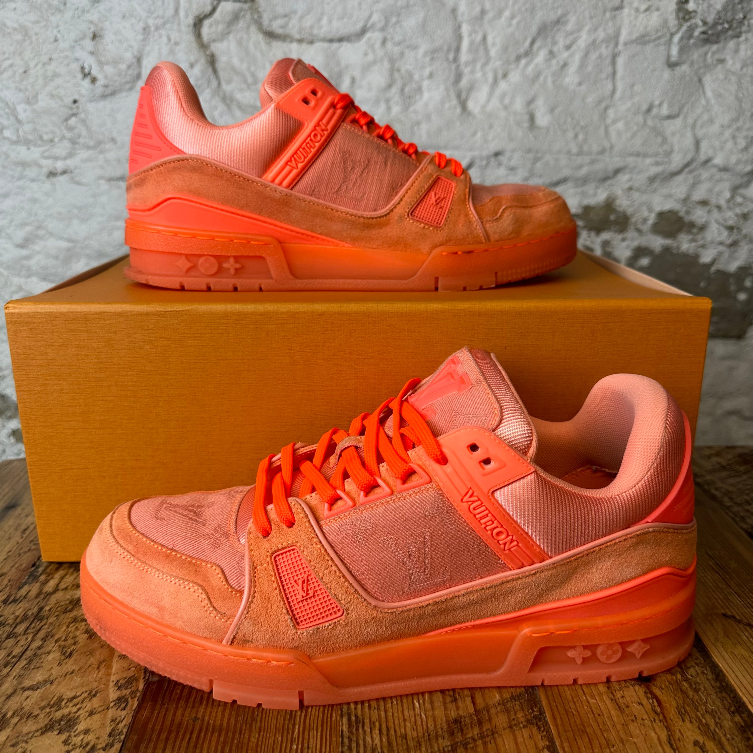 Louis Vuitton Orange Peach Trainer Sz 9 (7.5LV)