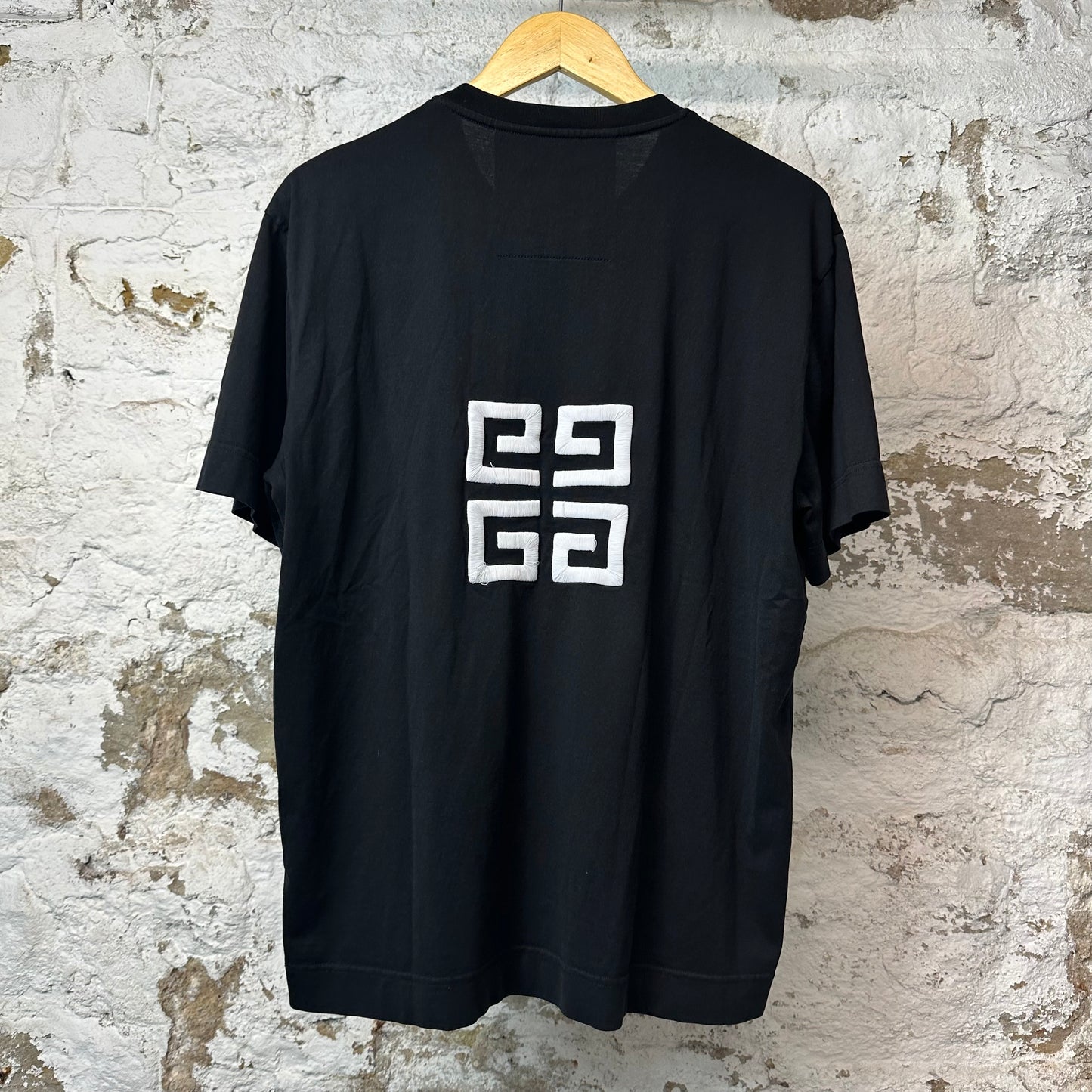 Givenchy White Stitch Spell T-shirt Black Sz XXL (L)