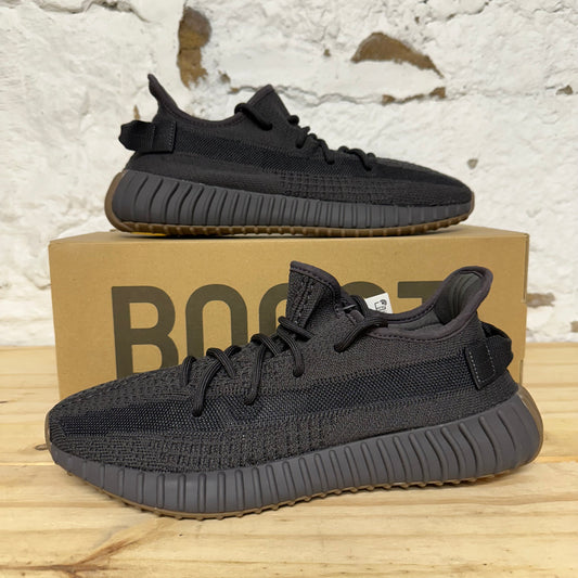 Yeezy 350 V2 Cinder Sz 10 DS