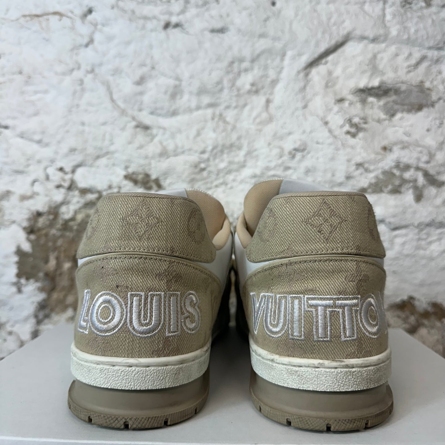 Louis Vuitton Beige White Strap Trainer Sz 12.5 (11LV) No Box