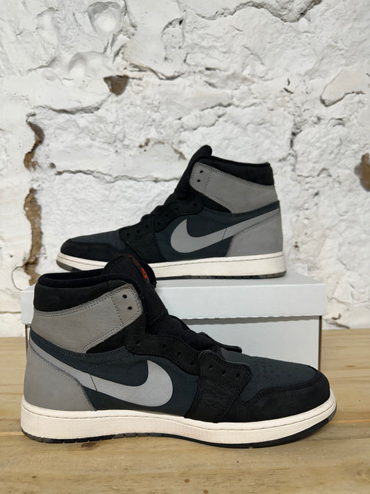 Air Jordan 1 Gore Tex Particle Grey Sz 11.5