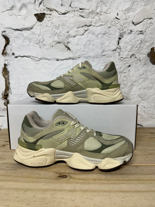 New Balance 9060 Mint Green Sz 6.5