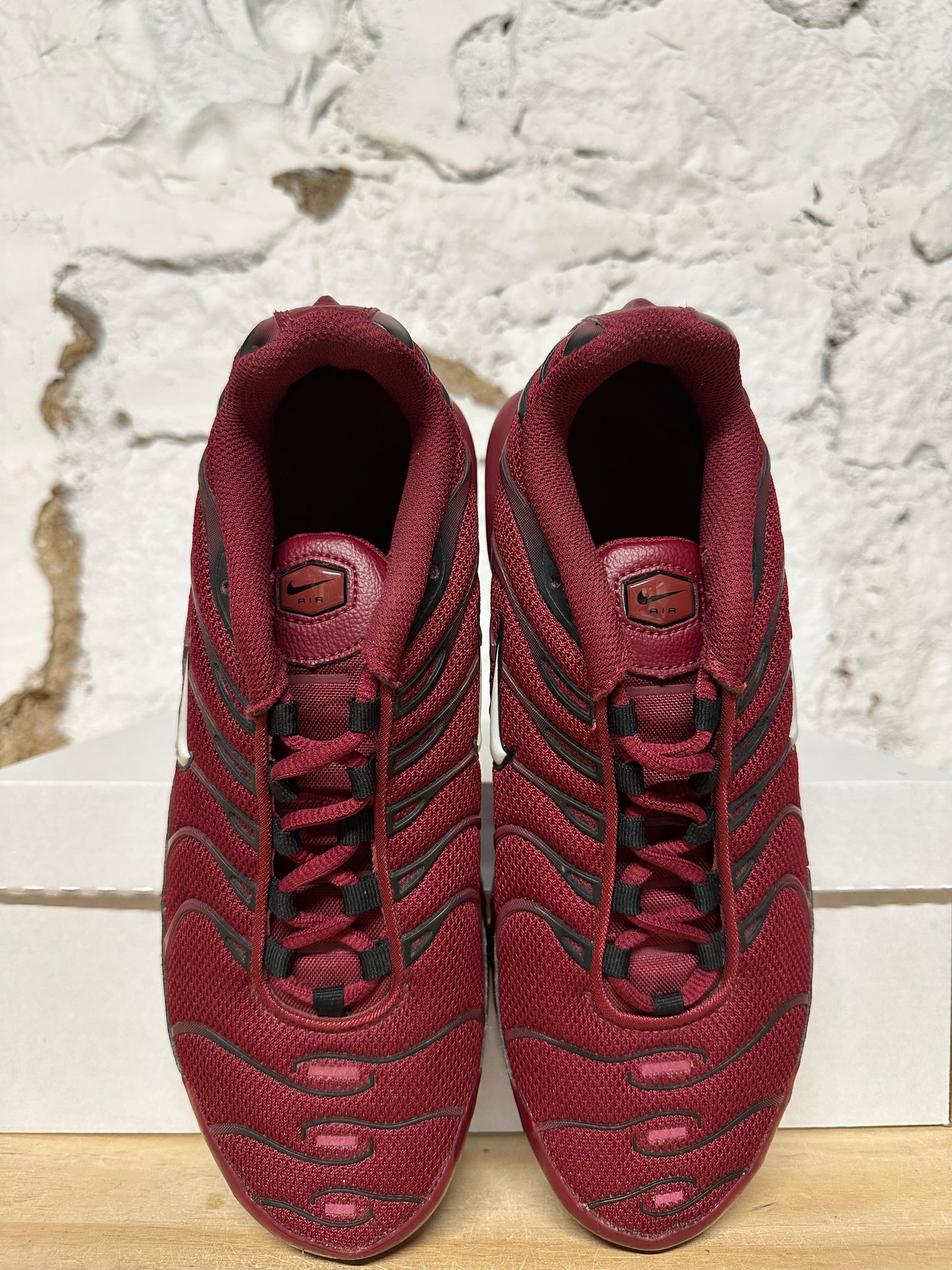 Nike Air Max TN Plus Team Red Sz 7Y